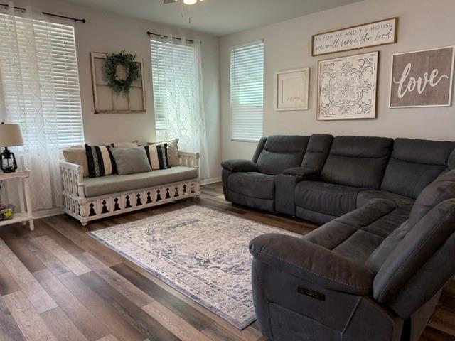 124 Martha Ln Property Photo 4