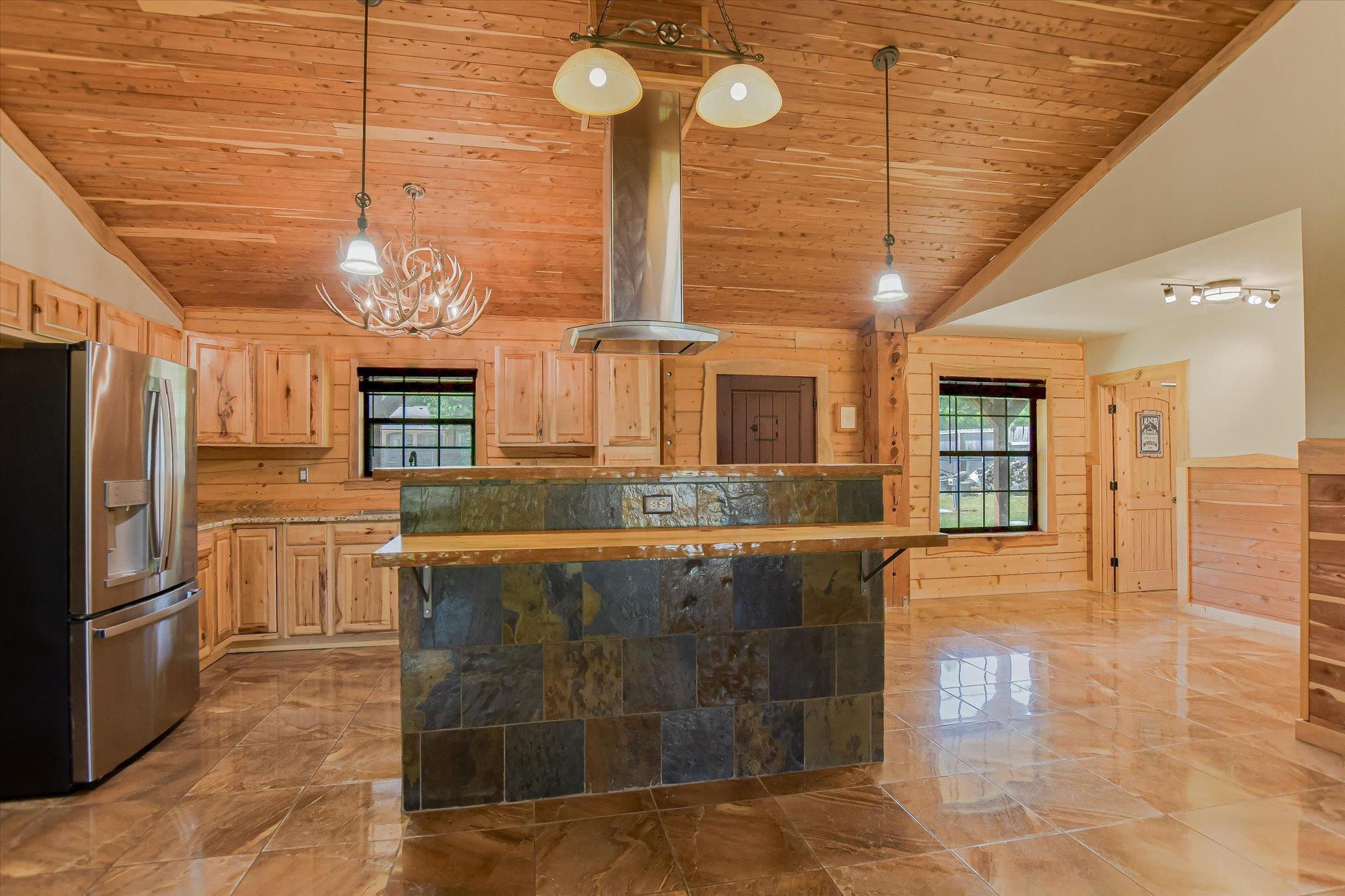 218 Cardinal Loop Property Photo 8