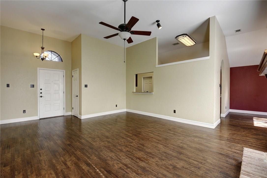 15811 De Peer Ave Property Photo 8