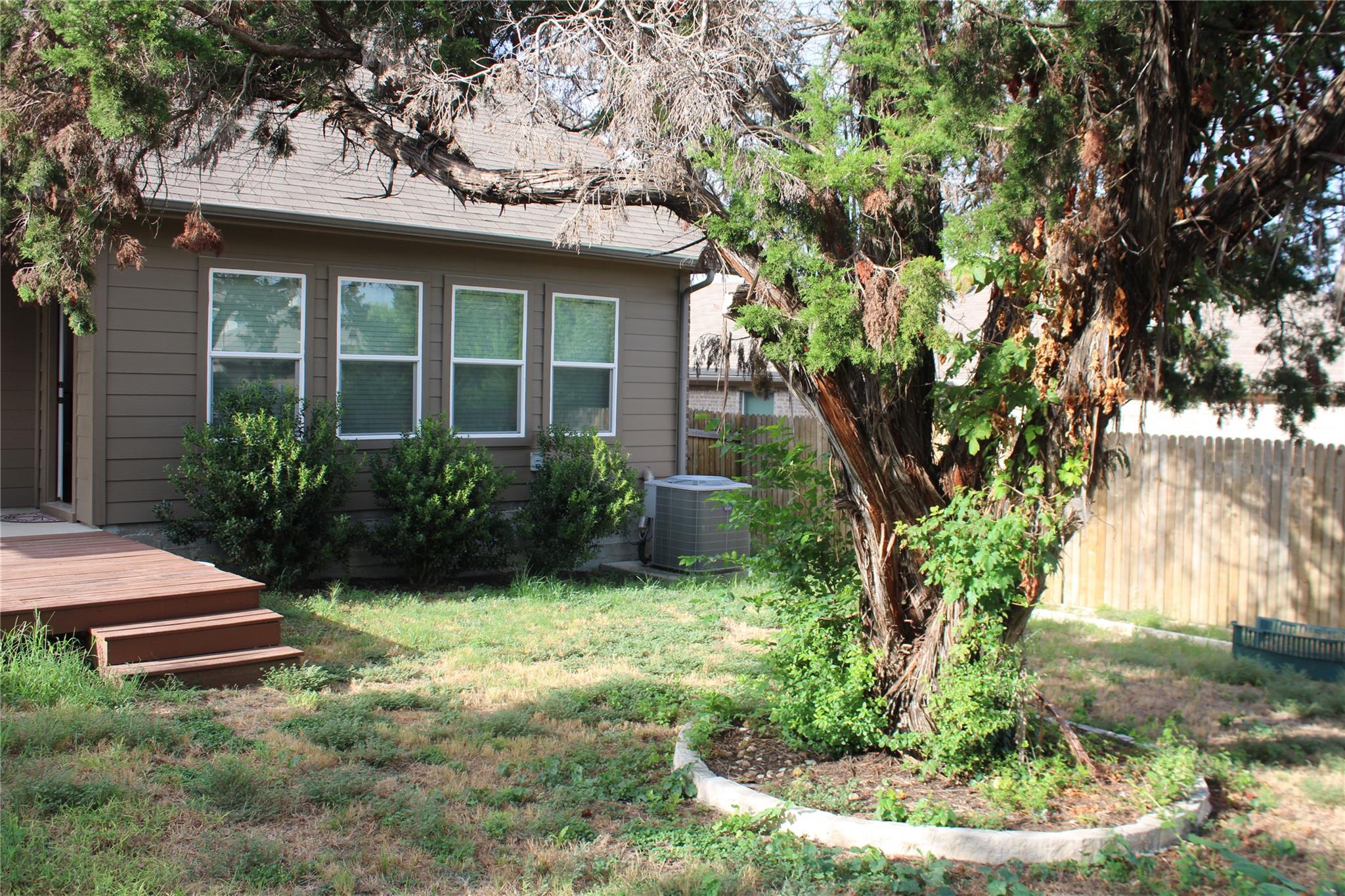 11012 Pack Wagon Trl Property Photo 4