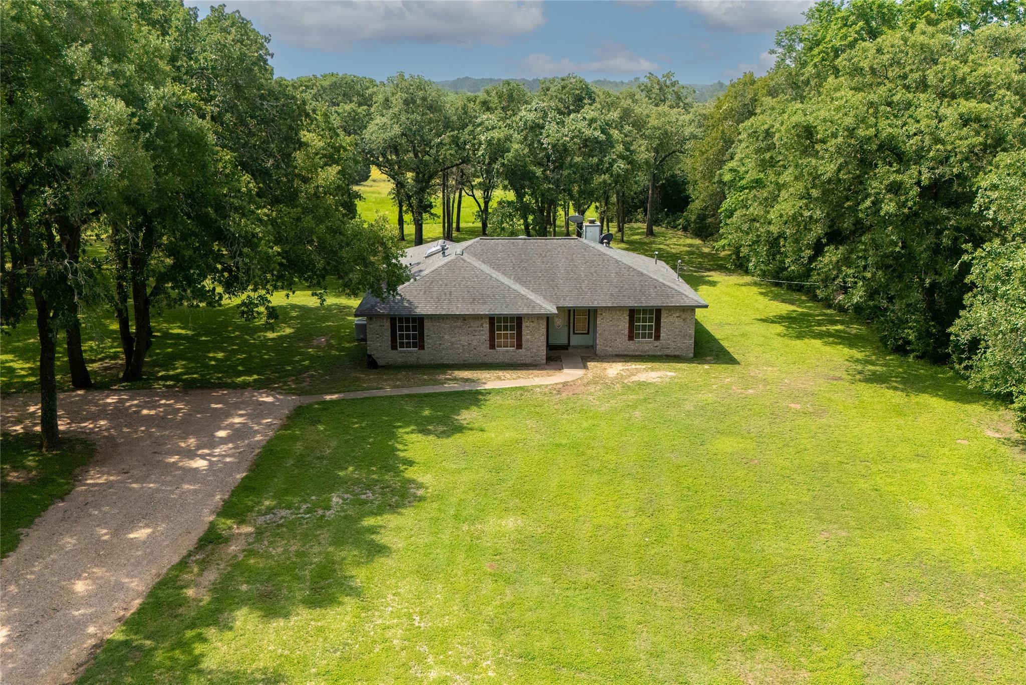 3011 Cr 314 None Property Photo 1