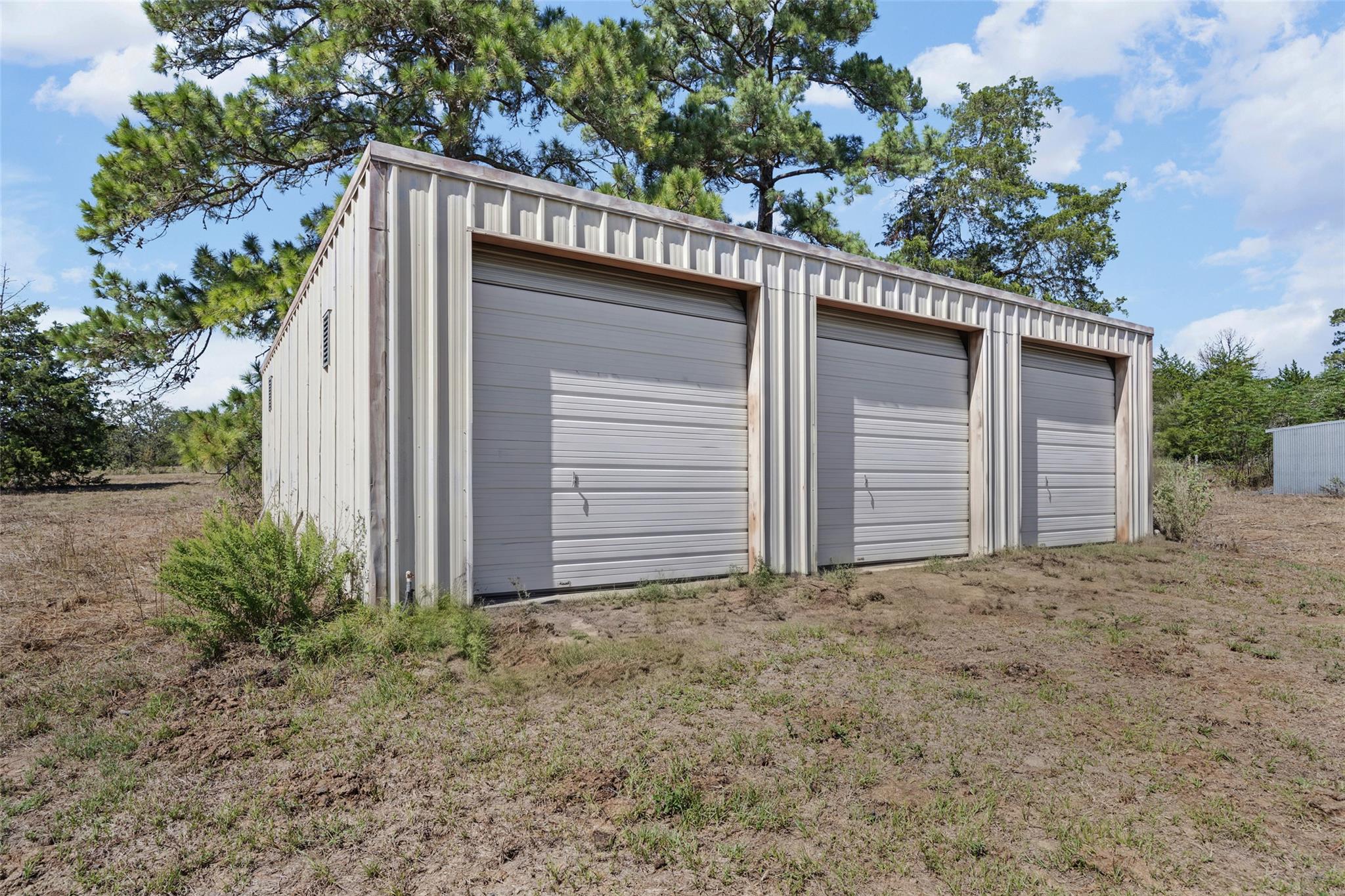304 Furr Mays Rd Property Photo 6