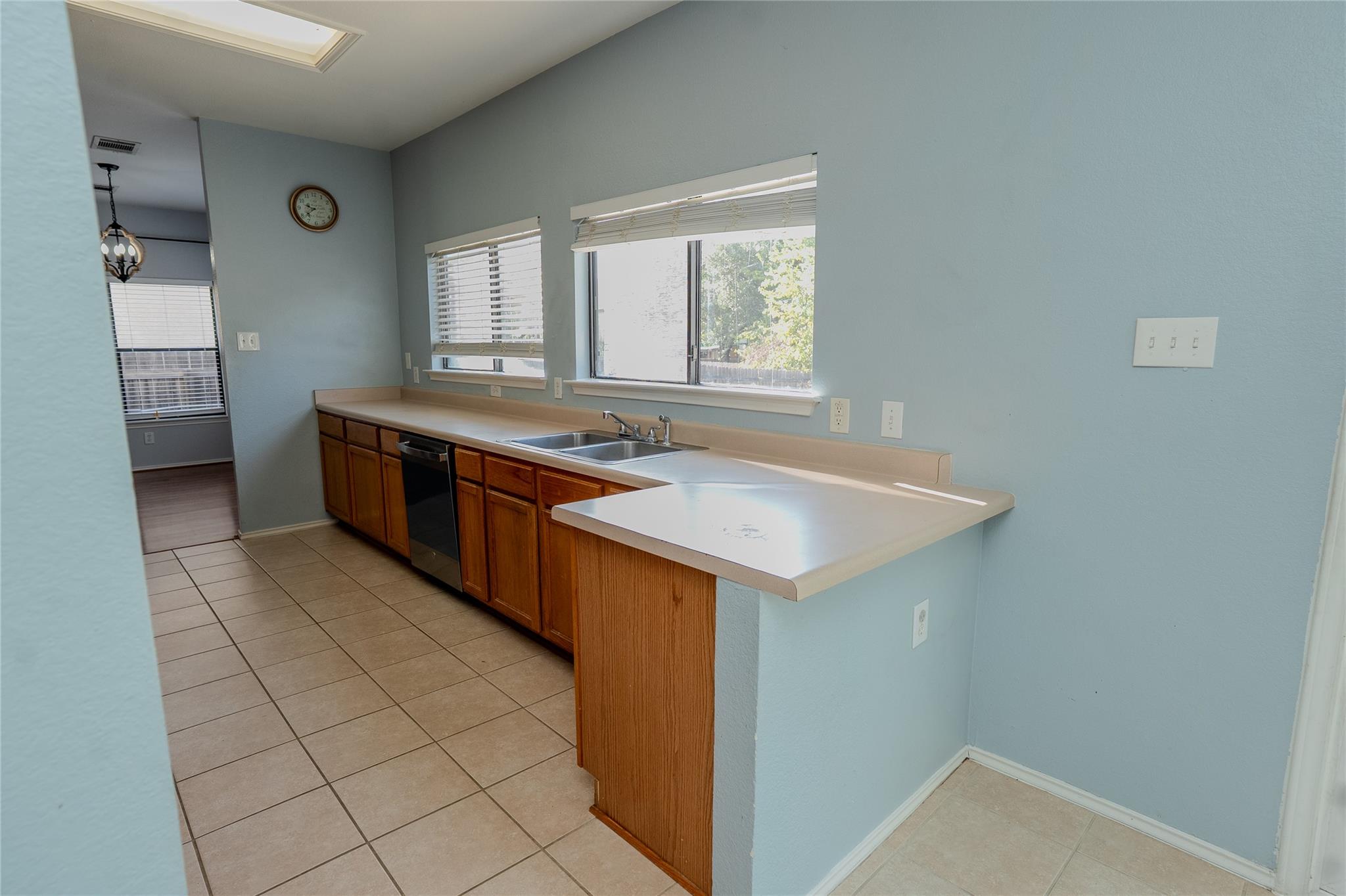 1806 Ruthie Run Property Photo 7