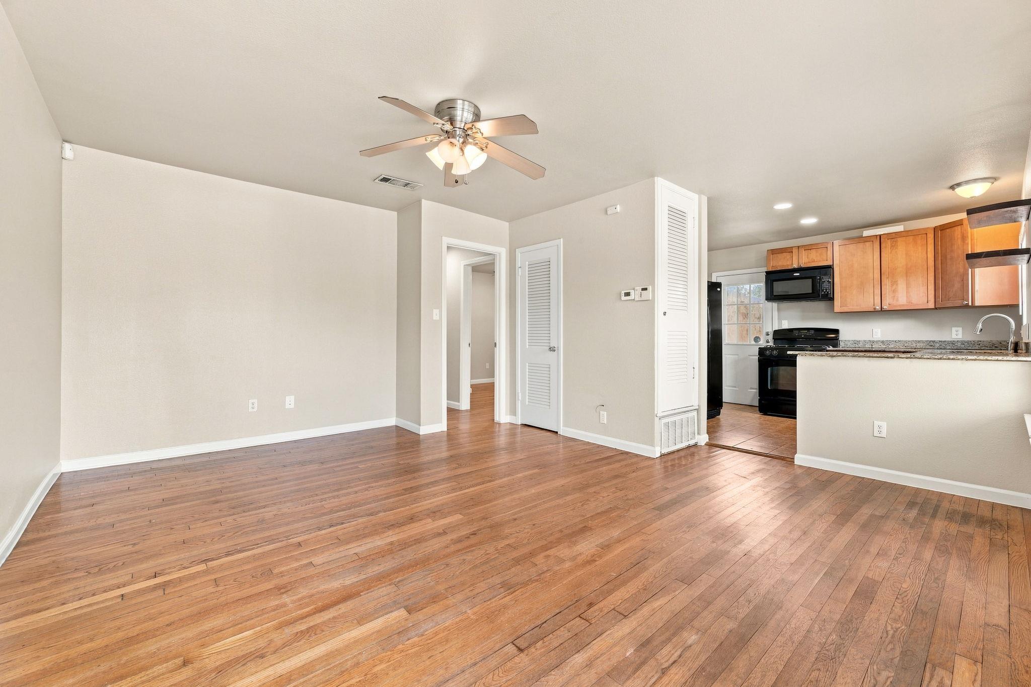 4805 Evans Ave #b Property Photo 11