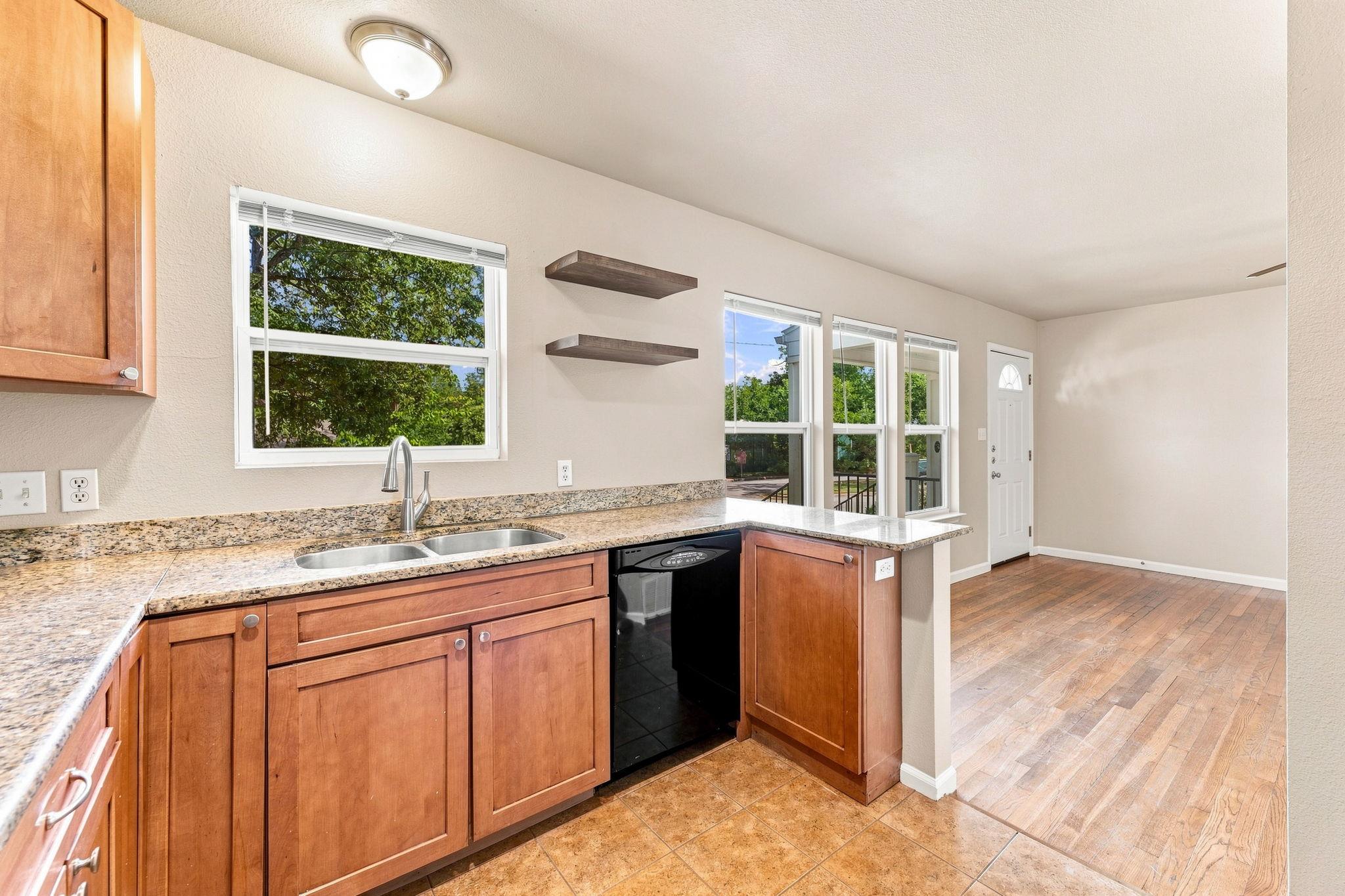 4805 Evans Ave #b Property Photo 19