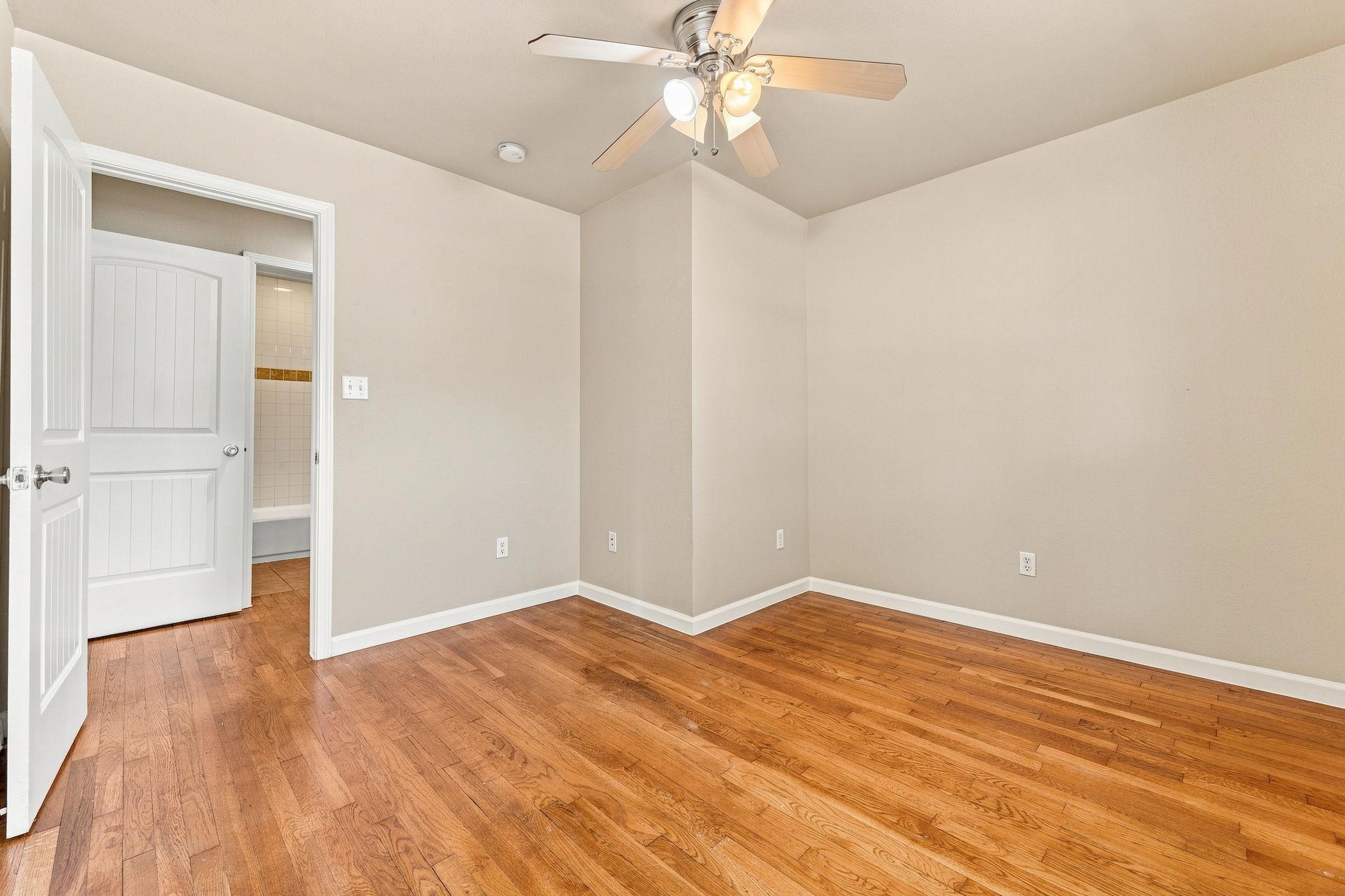 4805 Evans Ave #b Property Photo 22