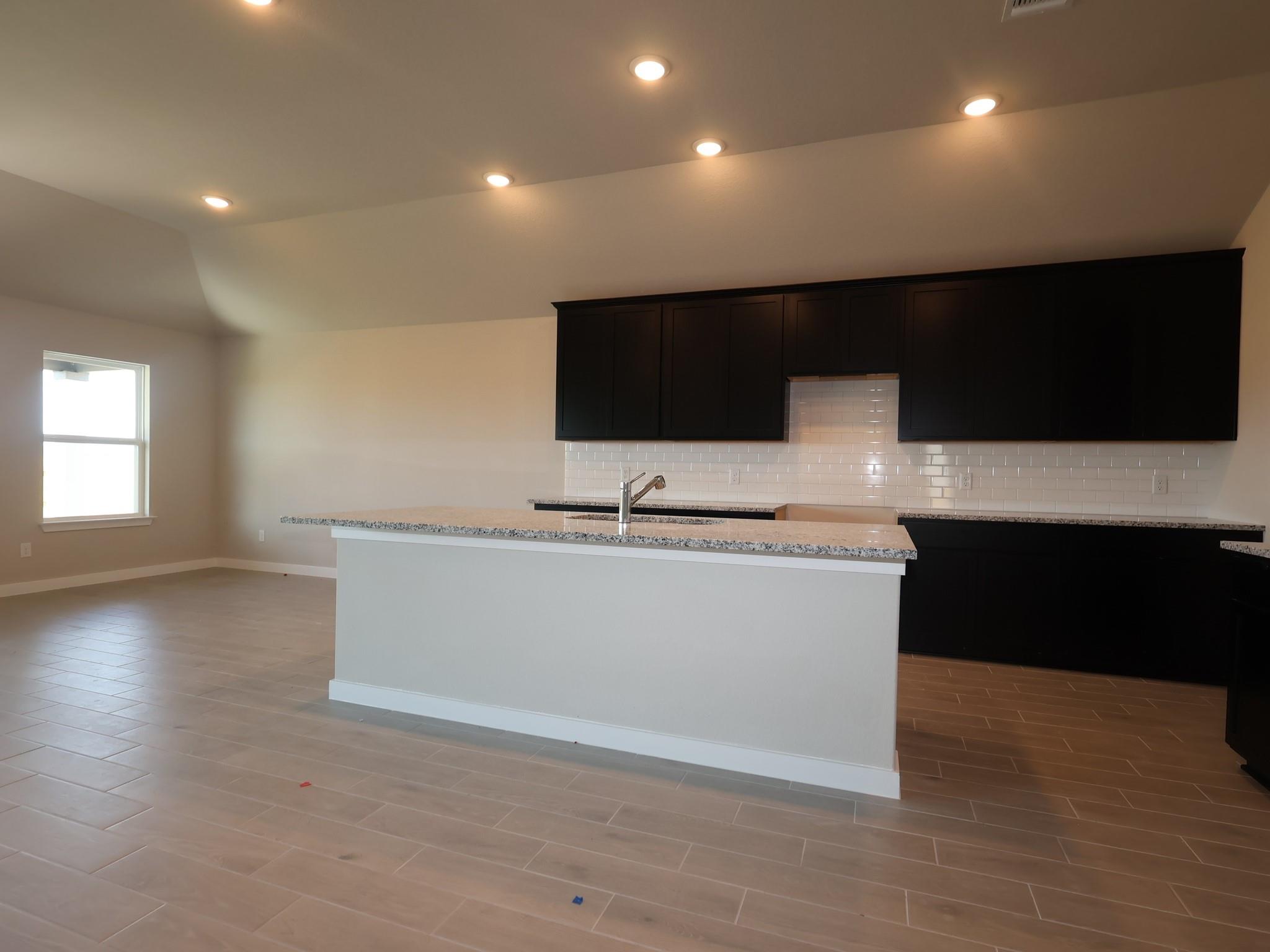 10201 Majestic Hawk Way Property Photo 3