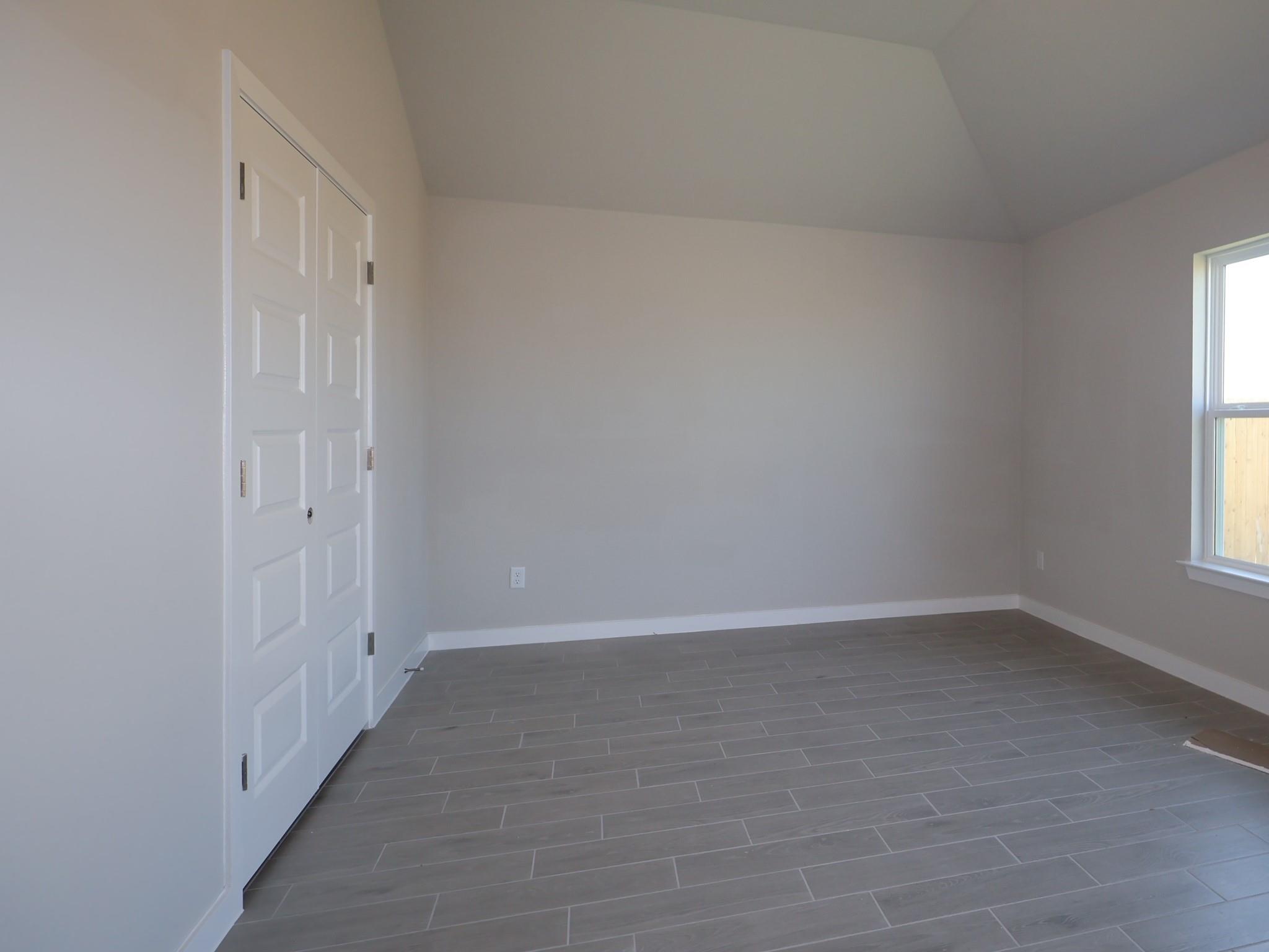 10201 Majestic Hawk Way Property Photo 5