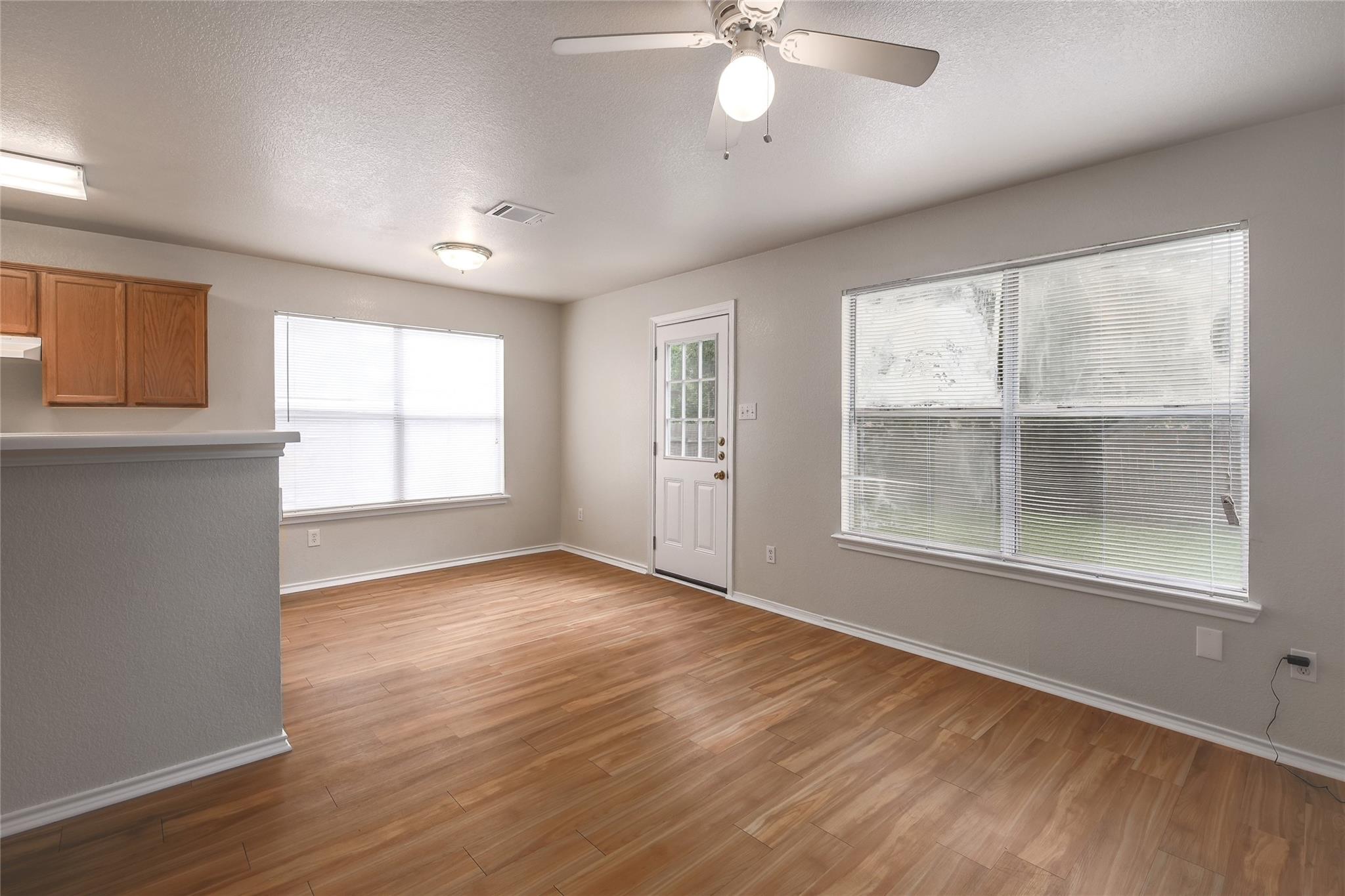 1005 Christopher Ave #a Property Photo 9