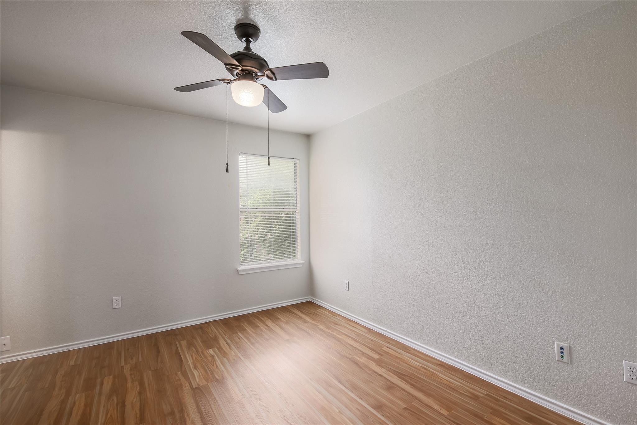 1005 Christopher Ave #a Property Photo 14