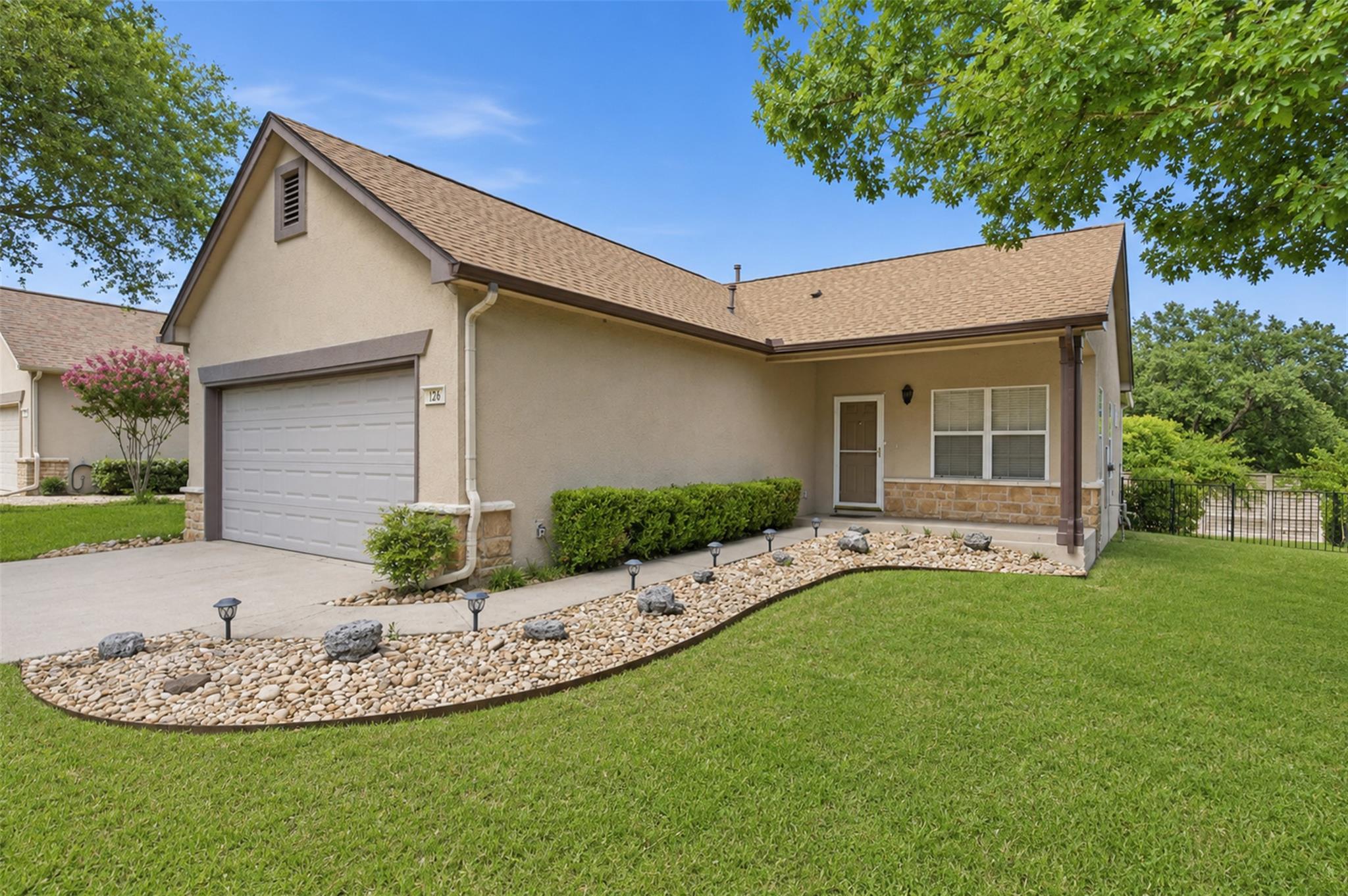 126 Whitewing Way Property Photo 1
