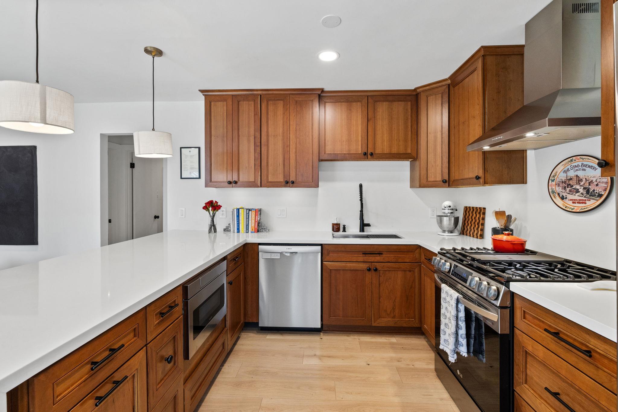 6502 Aldford Cir Property Photo 14