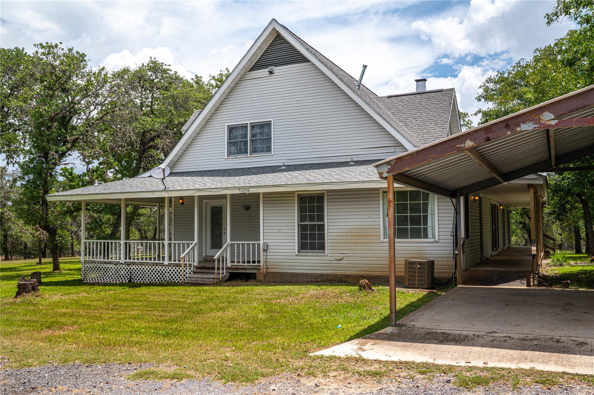 2981 Vivroux Ranch Rd Property Photo 6