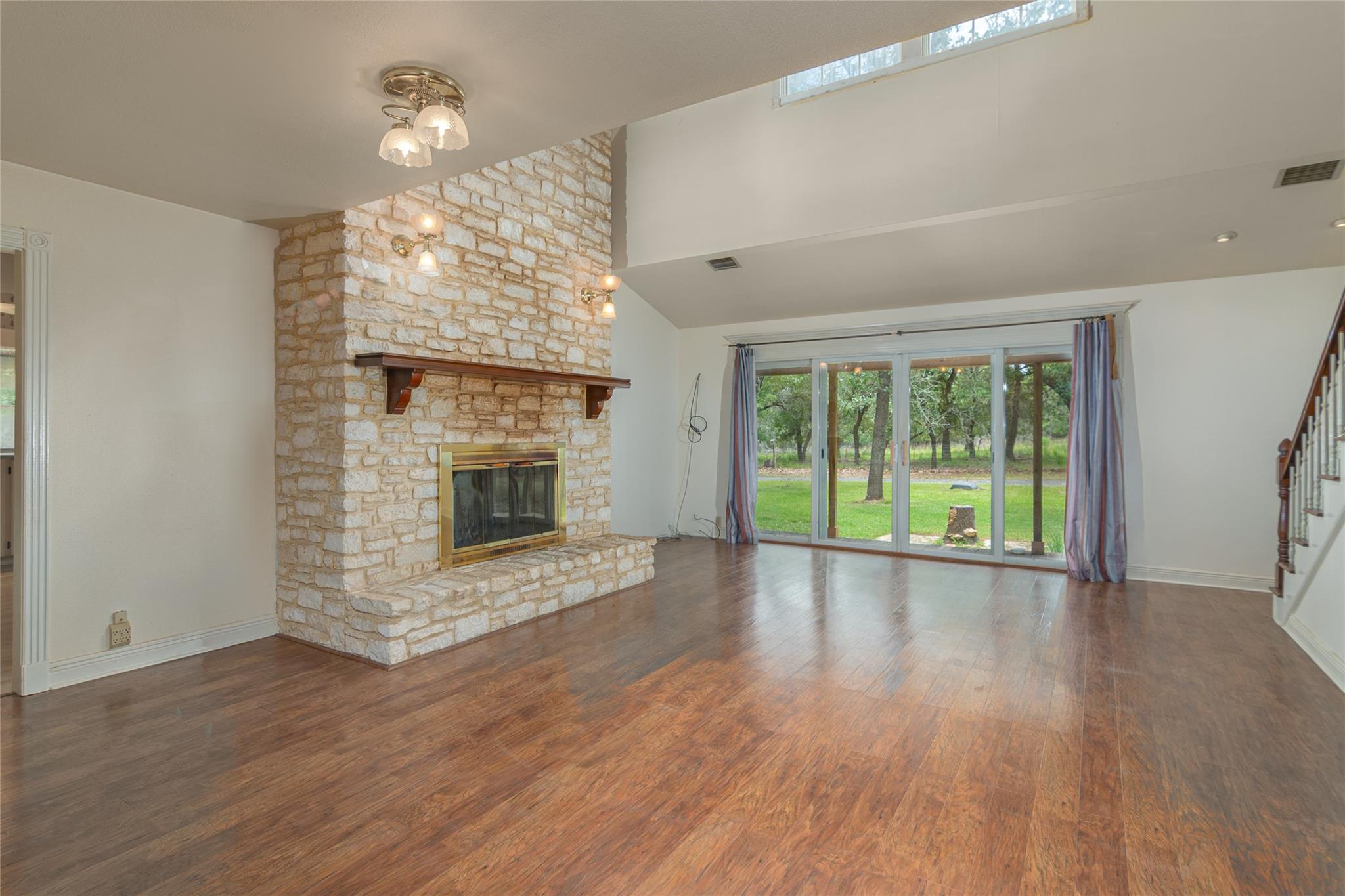 2981 Vivroux Ranch Rd Property Photo 10