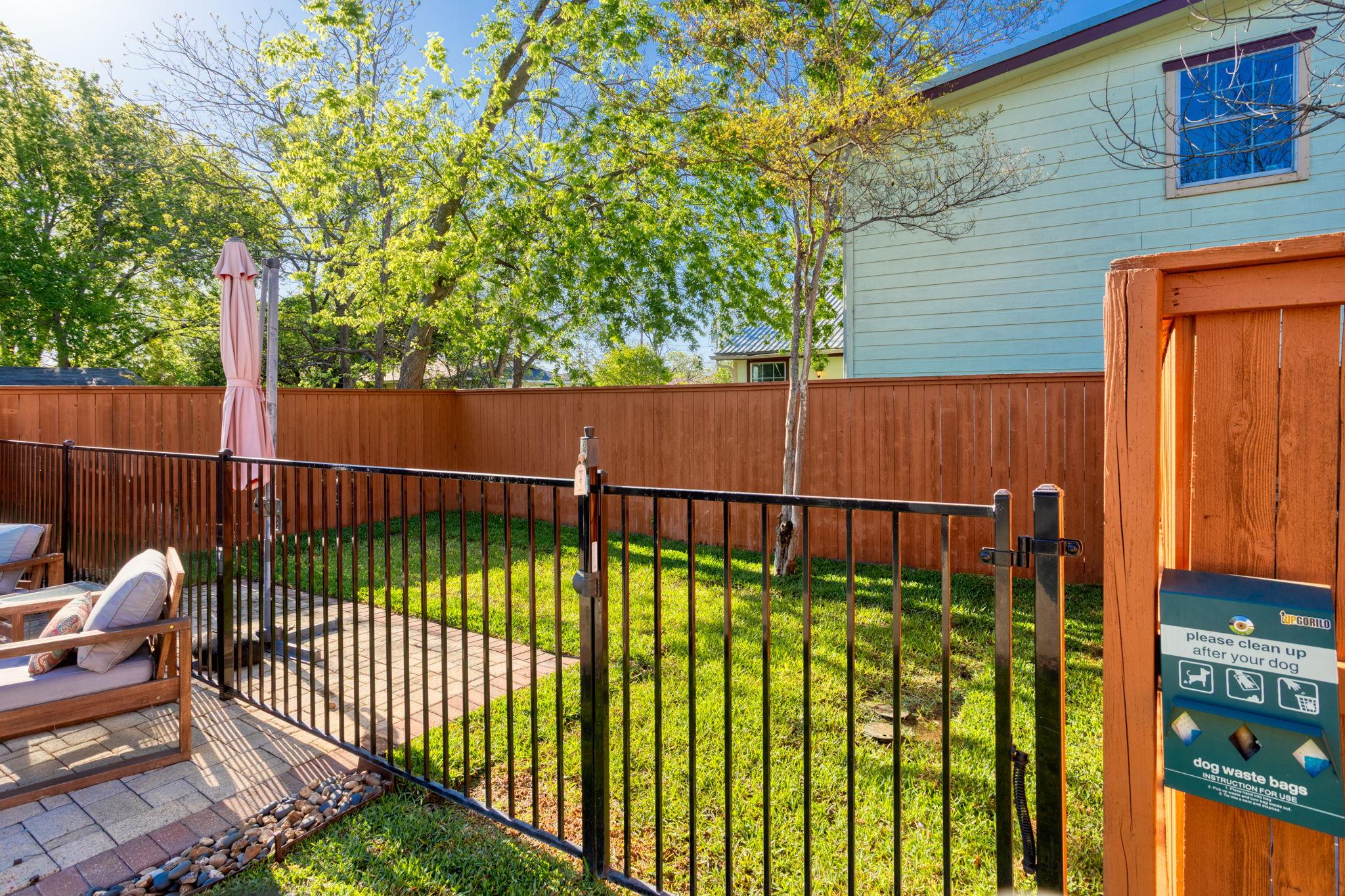 1601 Forest St Property Photo 32
