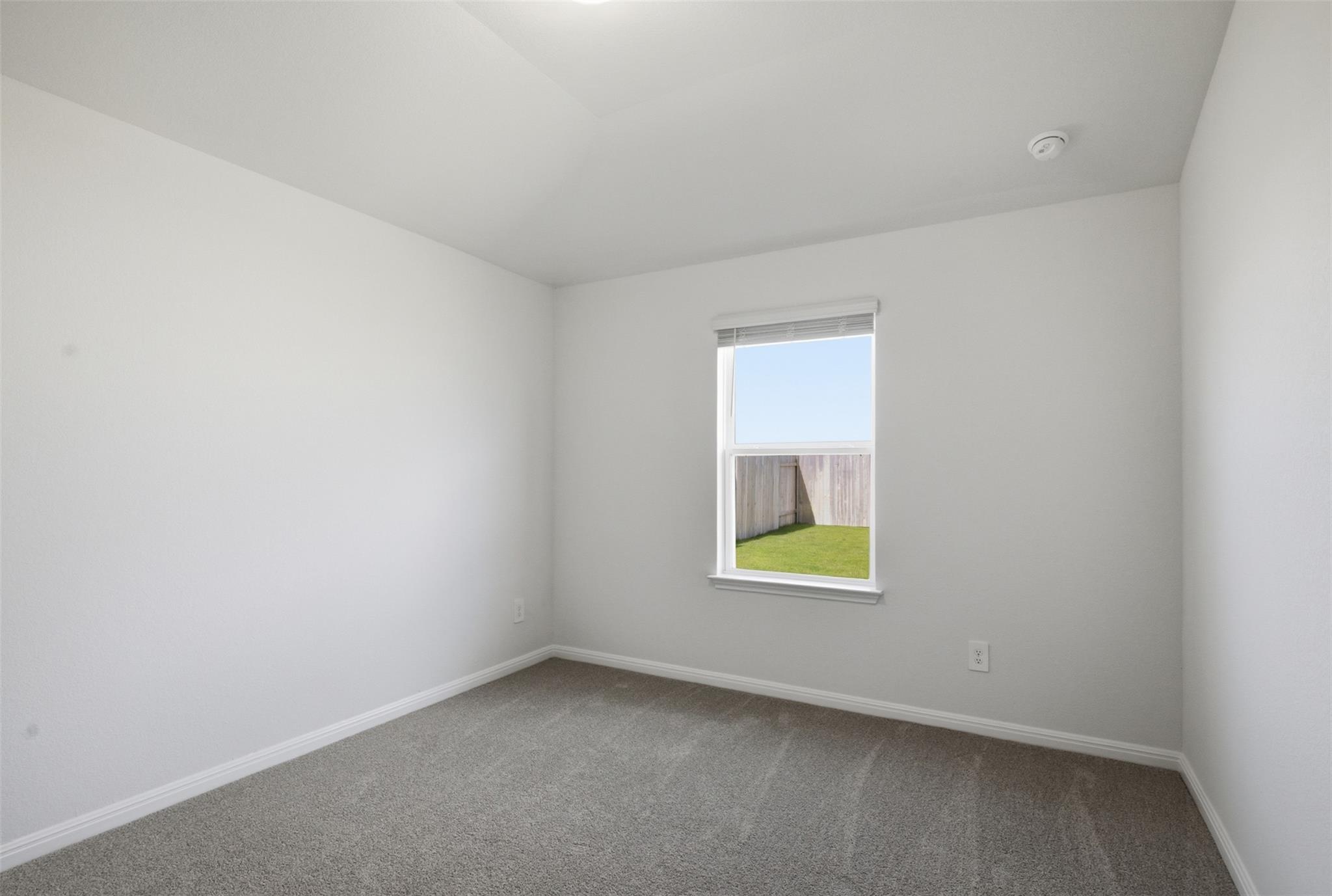 121 Honey Bee Rd Property Photo 10
