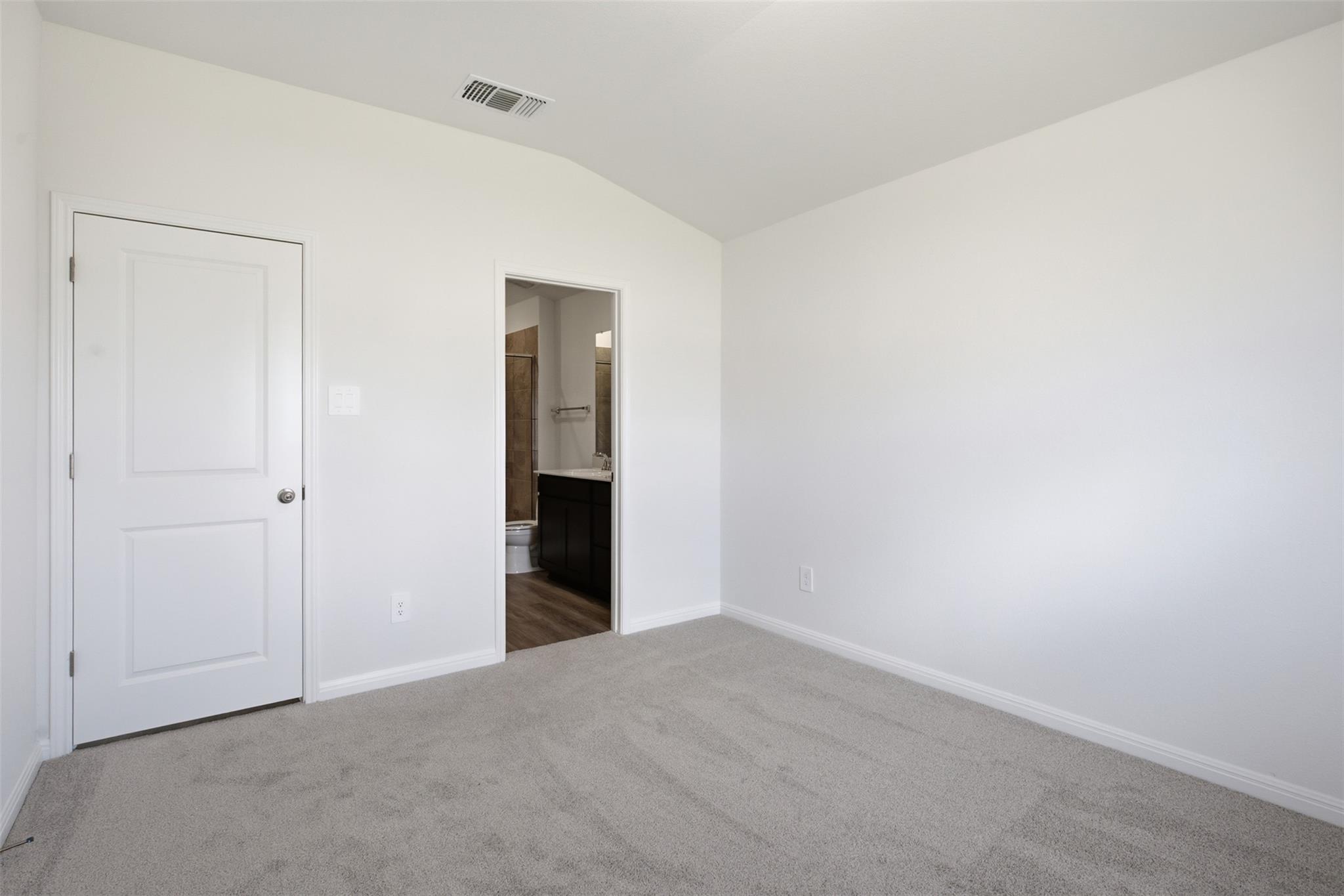 121 Honey Bee Rd Property Photo 11