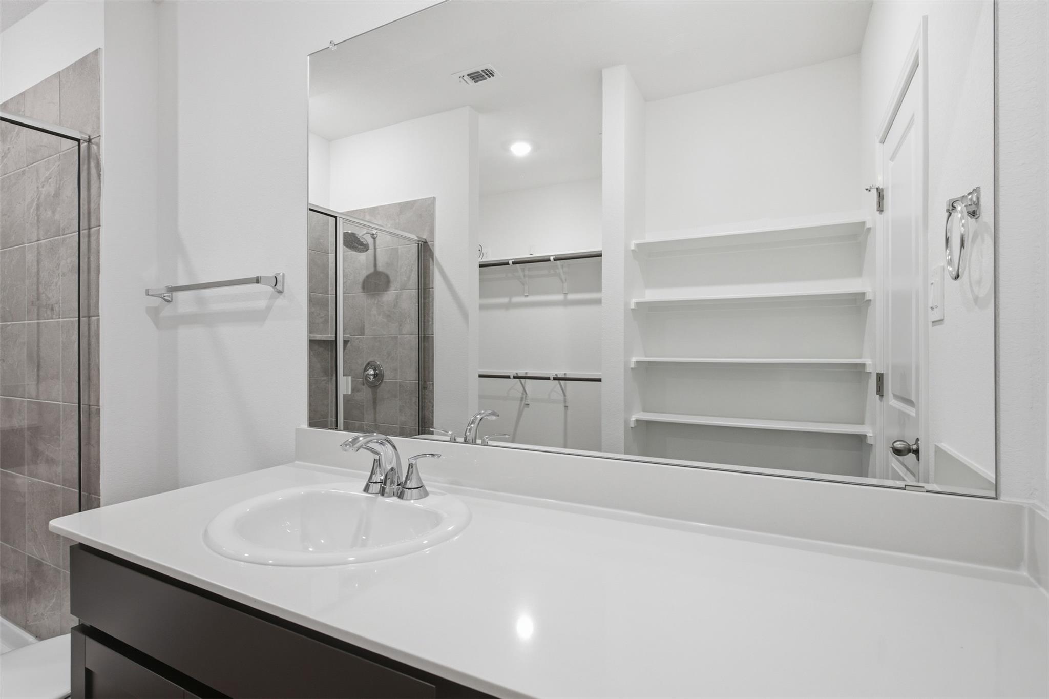 121 Honey Bee Rd Property Photo 12