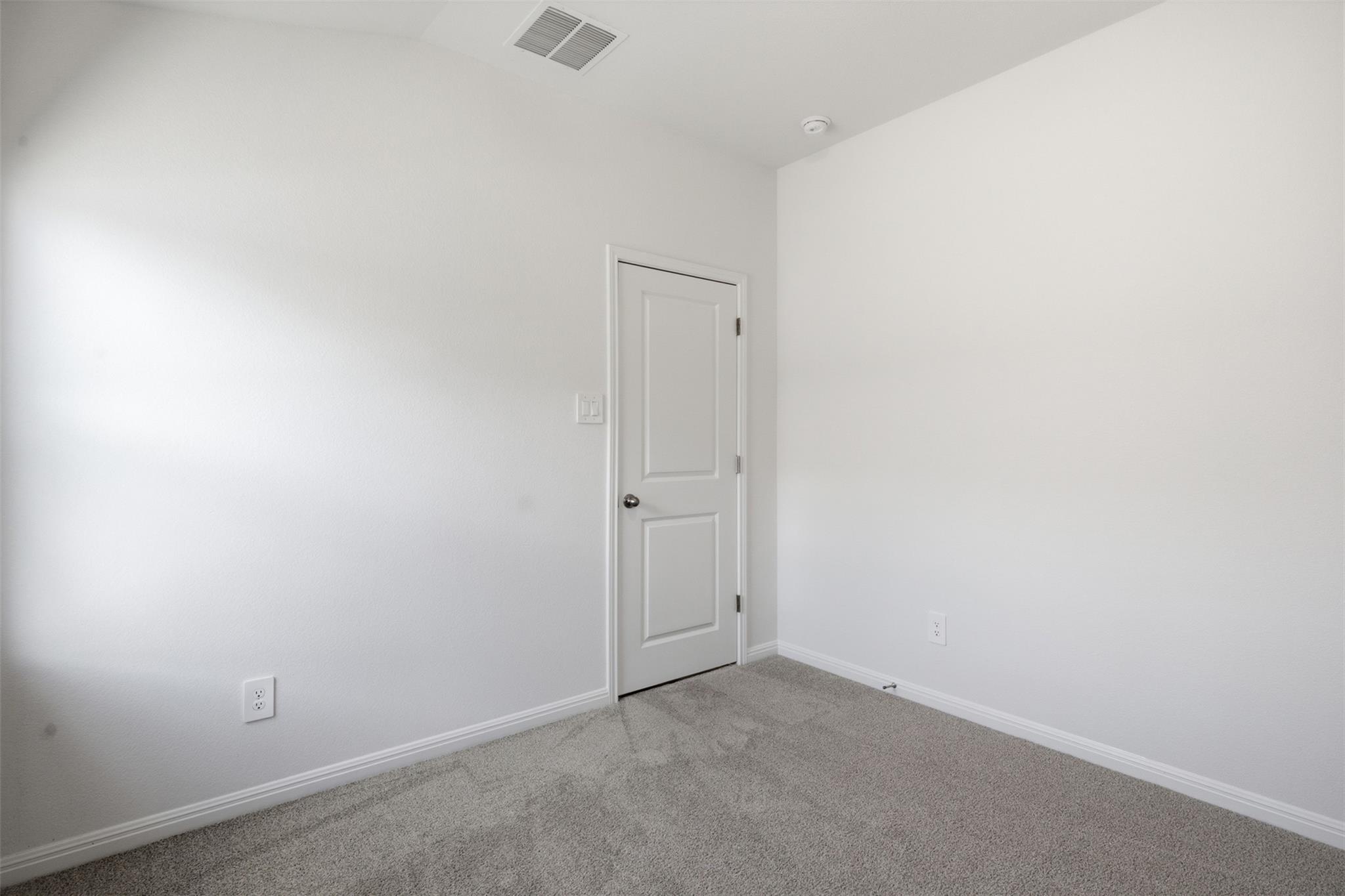 121 Honey Bee Rd Property Photo 17
