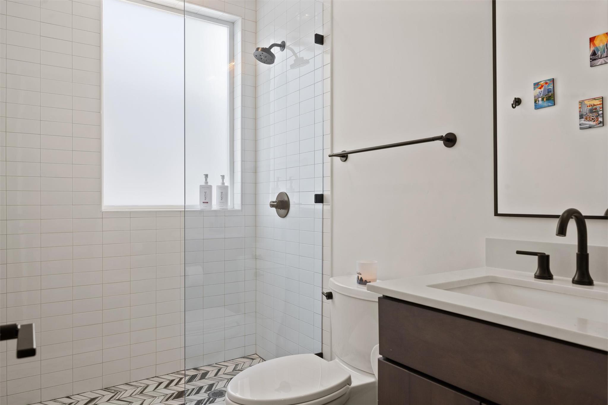 4404 Mount Vernon Dr #b Property Photo 27