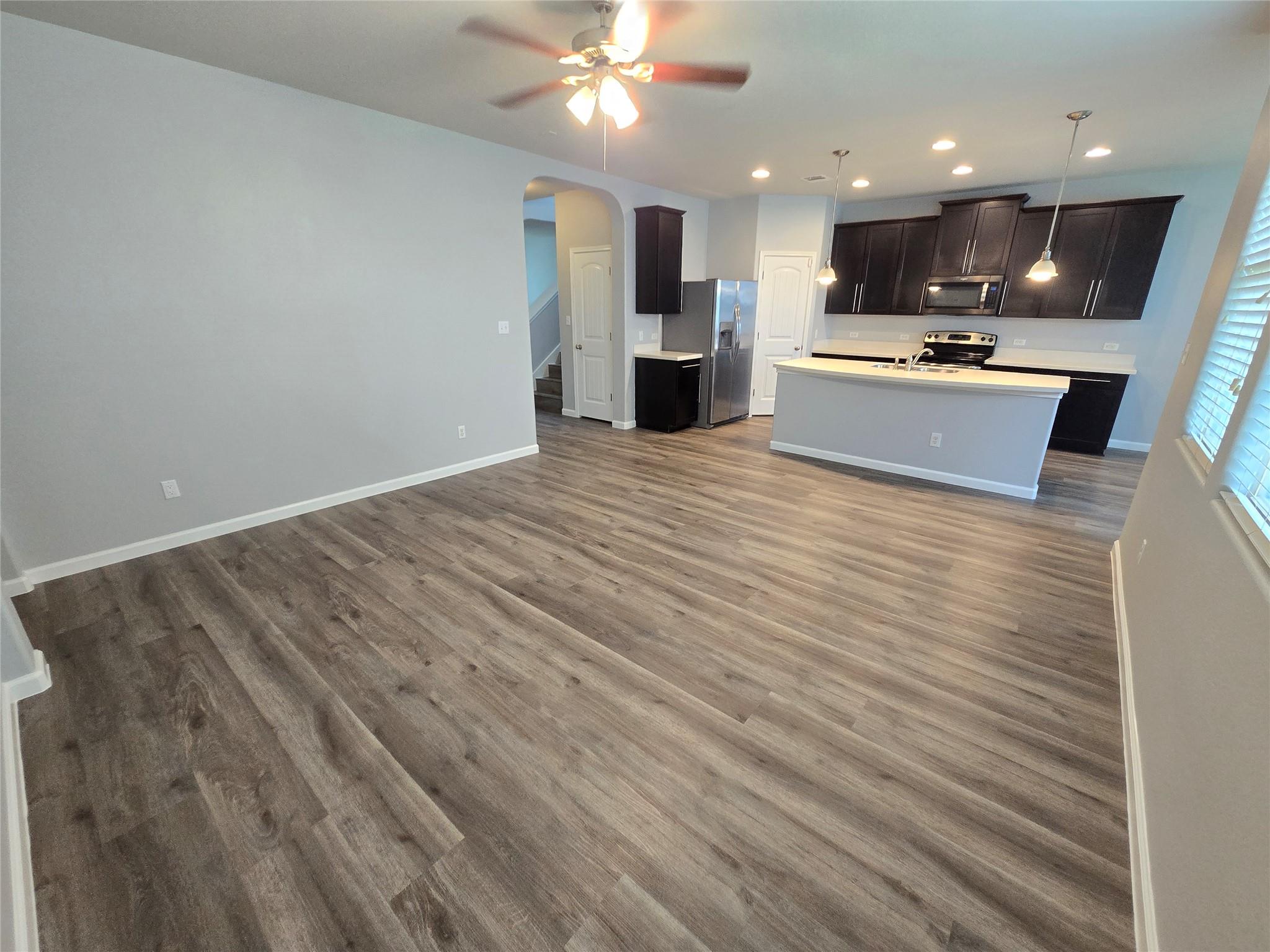 18809 Mangan Way Property Photo 3