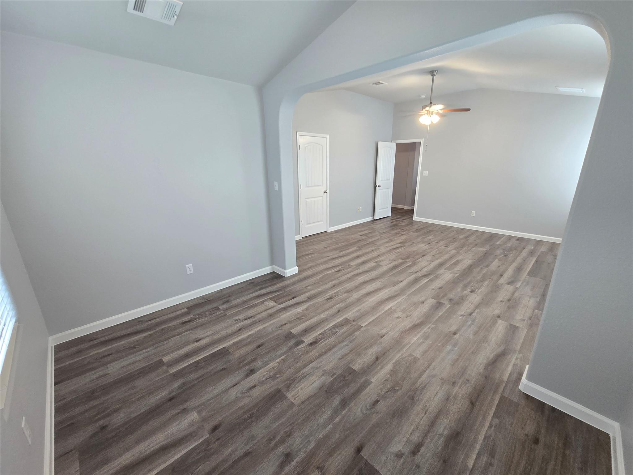 18809 Mangan Way Property Photo 14