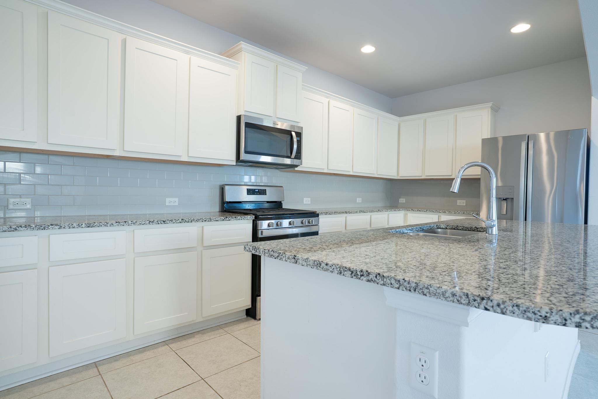 345 Horsemint Way Property Photo 6