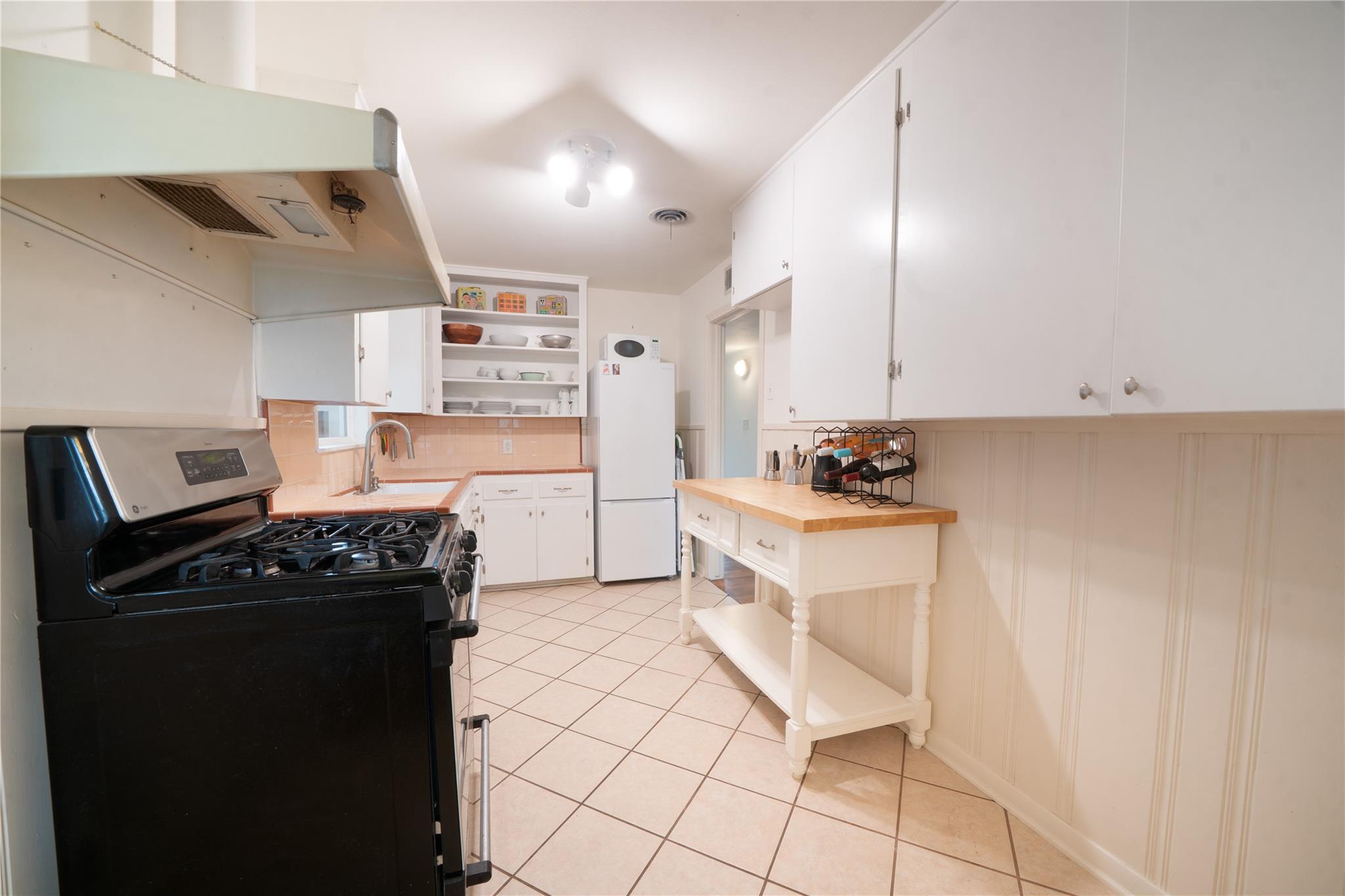 6313 Wild St Property Photo 7