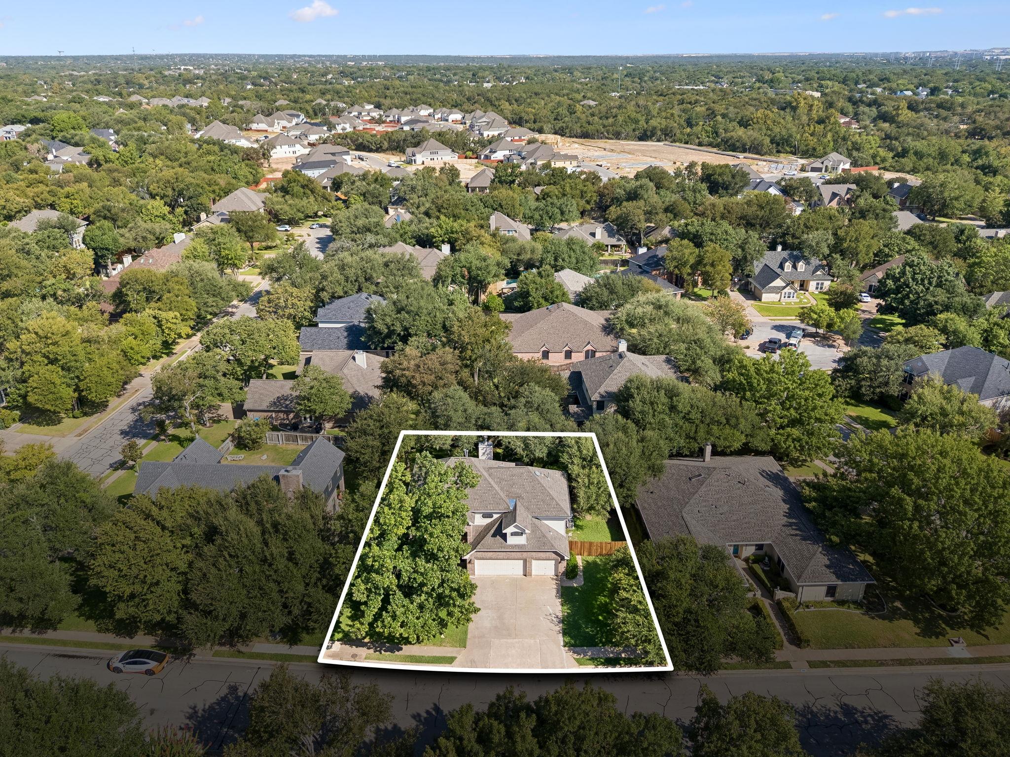 1908 Clearwater Dr Property Photo 29