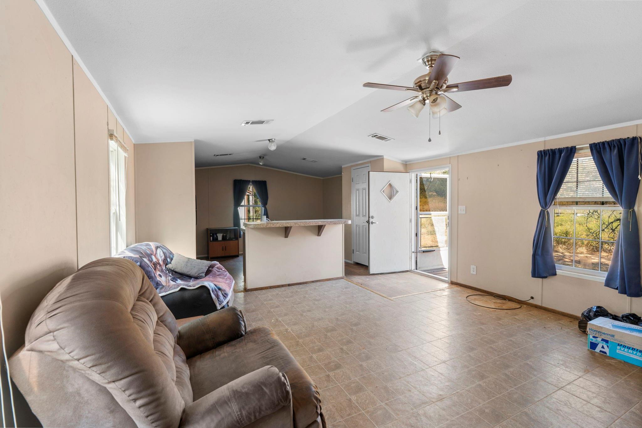 3115 Chuckwagon Rd Property Photo 6