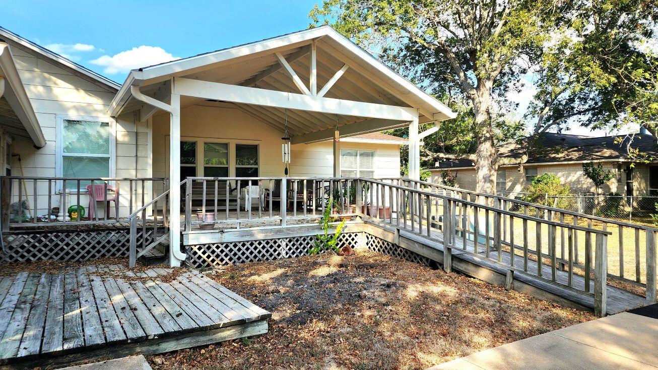 122 N Avenue E Ave Property Photo 15