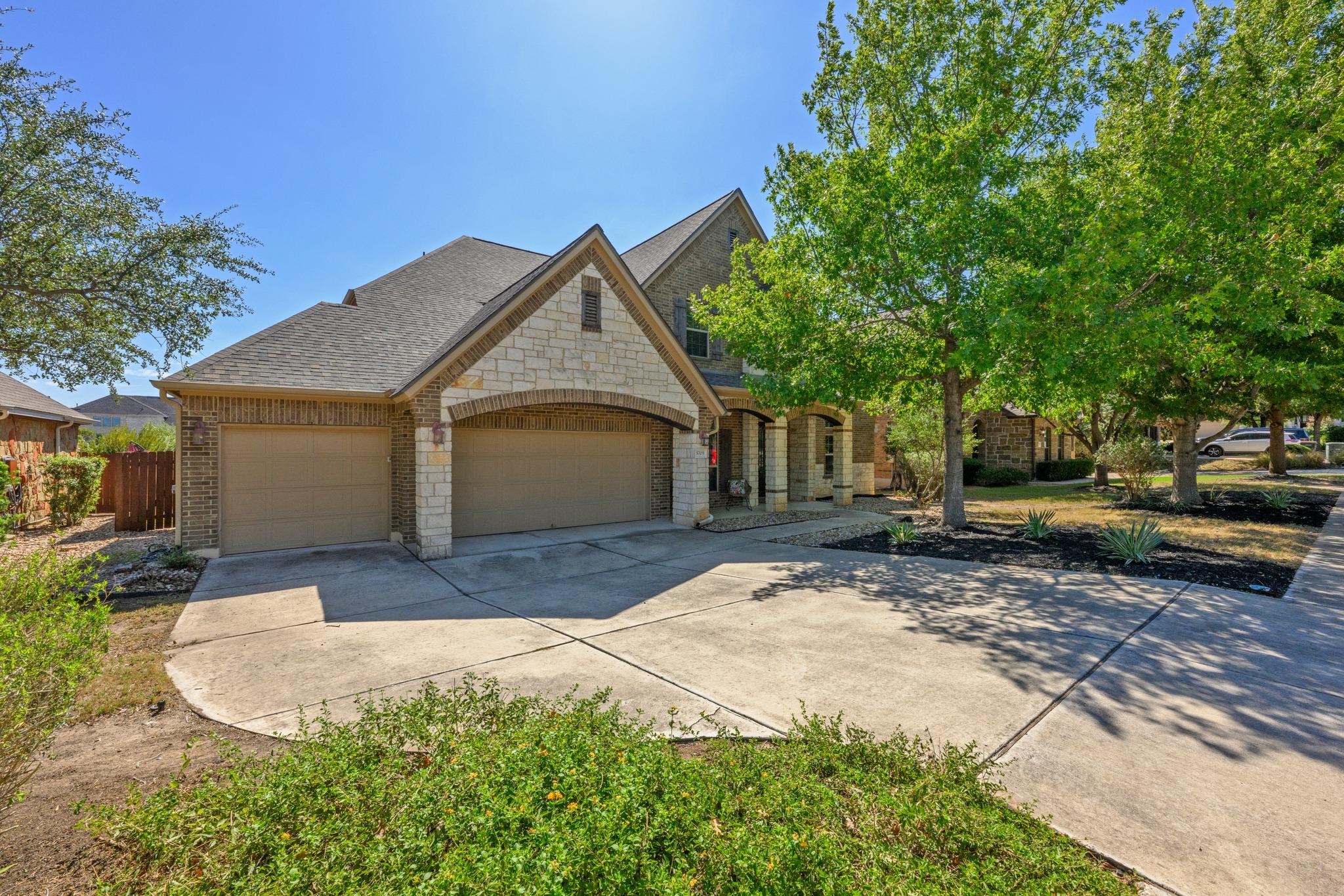 5705 Lipan Apache Bnd Property Photo 2