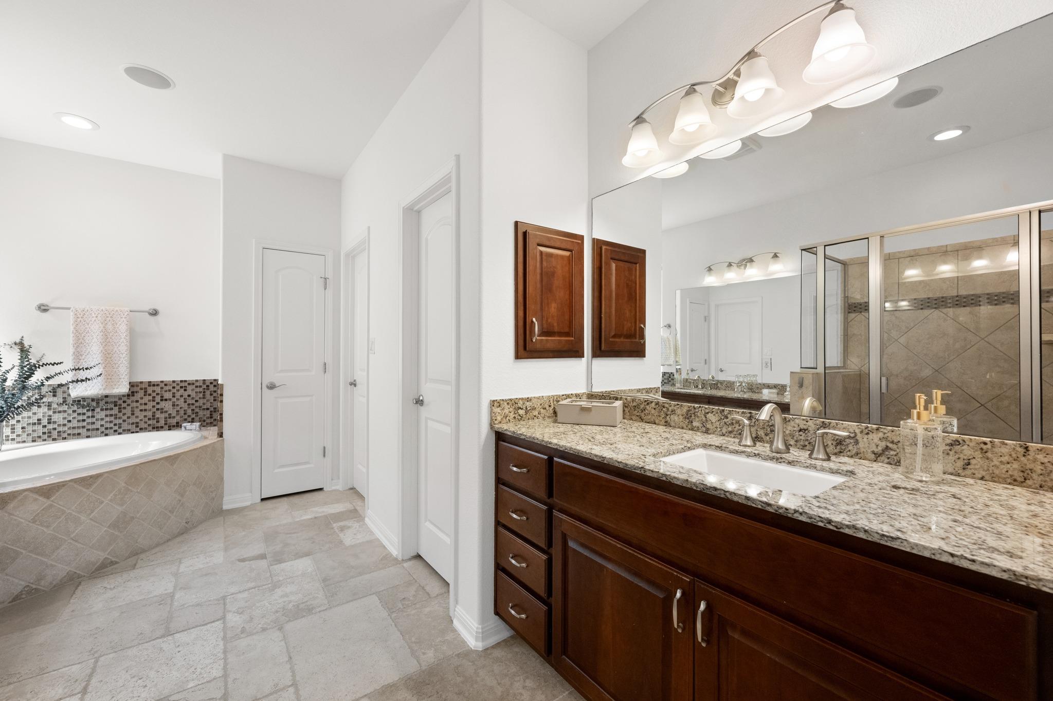 5705 Lipan Apache Bnd Property Photo 15