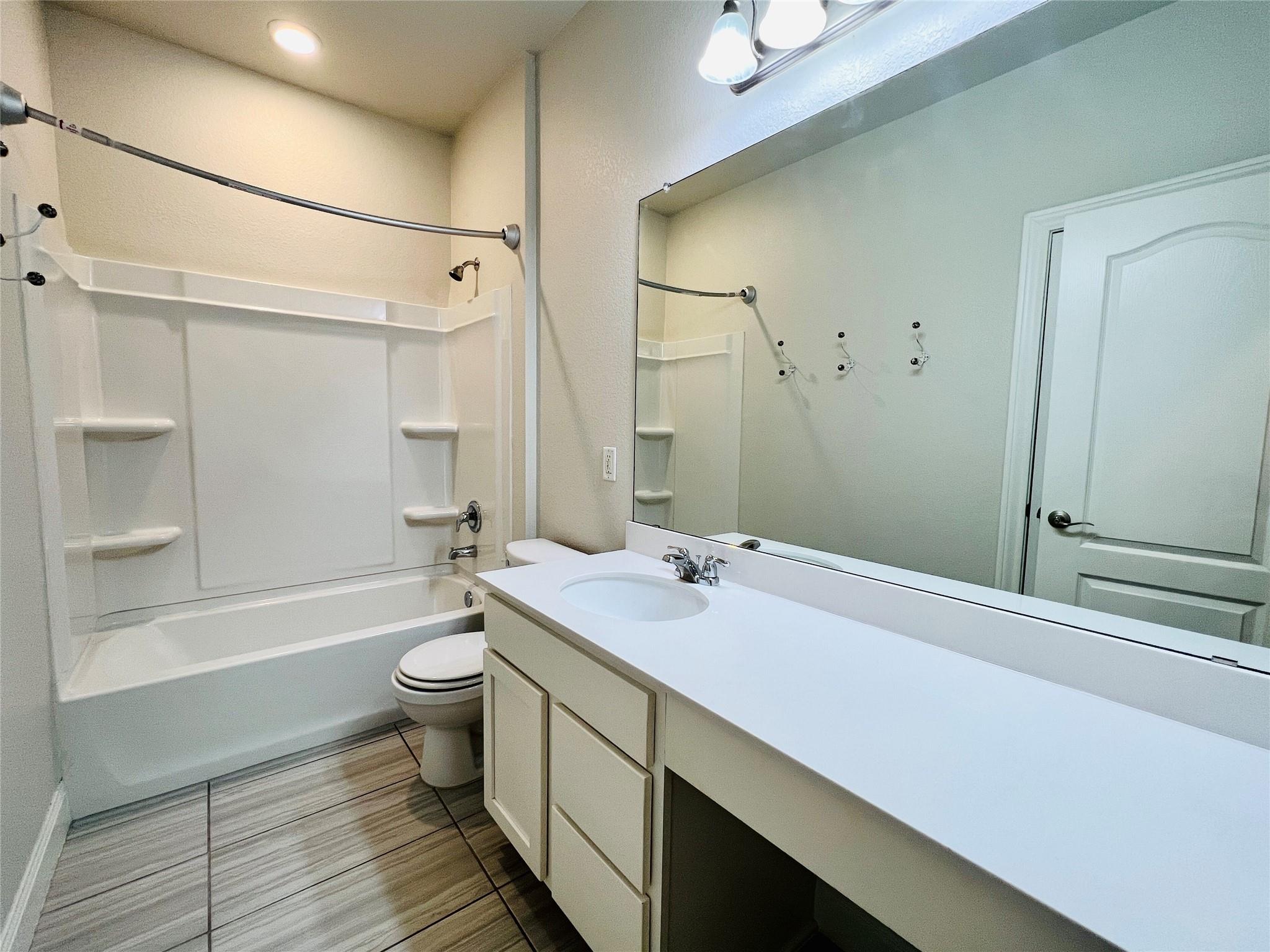 270 Danish Dr #21 Property Photo 17