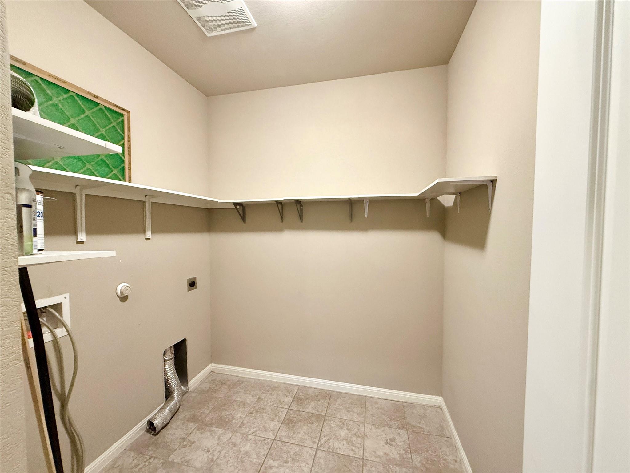 202 Mossycup Dr Property Photo 11