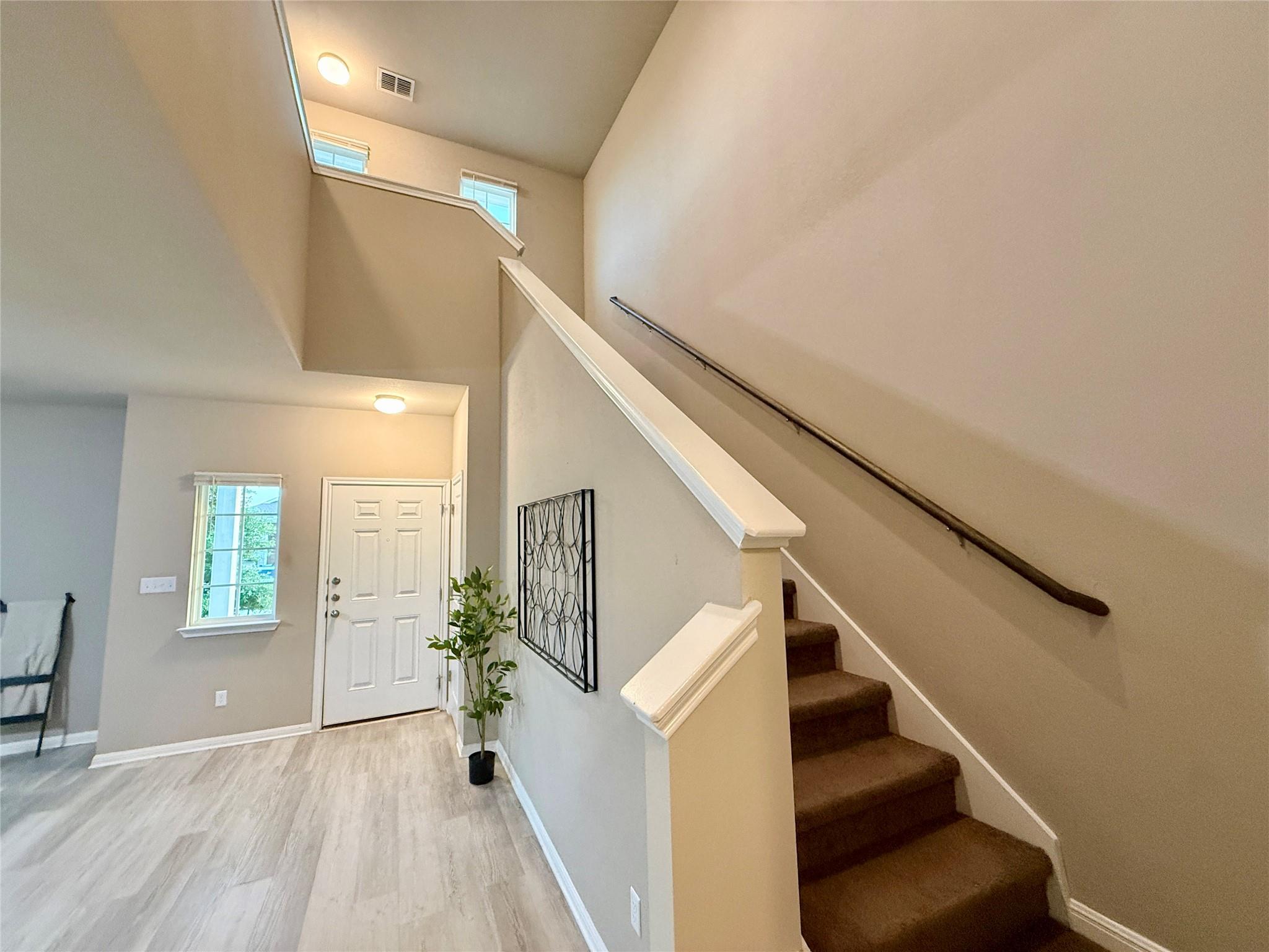 202 Mossycup Dr Property Photo 12