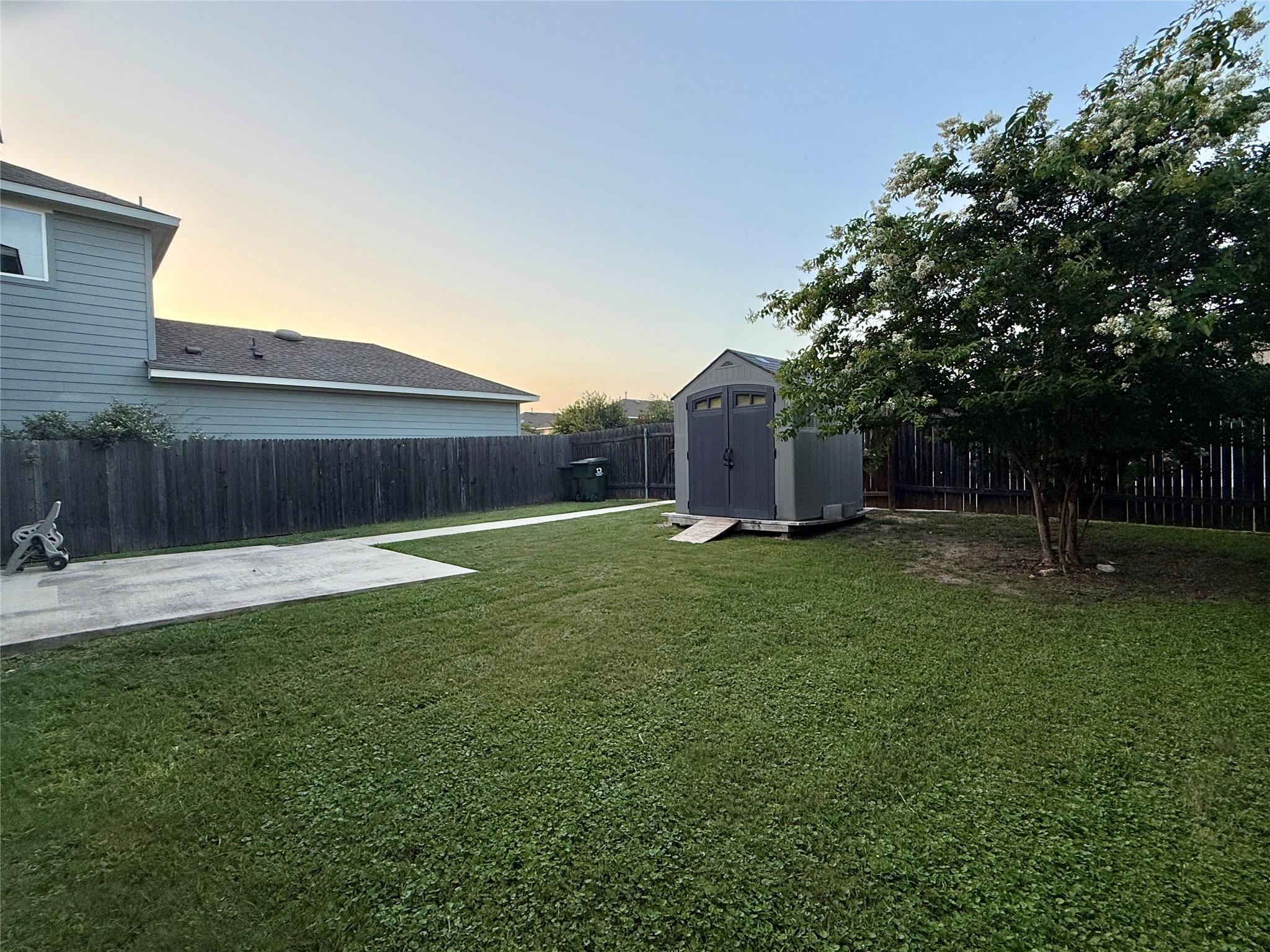 202 Mossycup Dr Property Photo 22