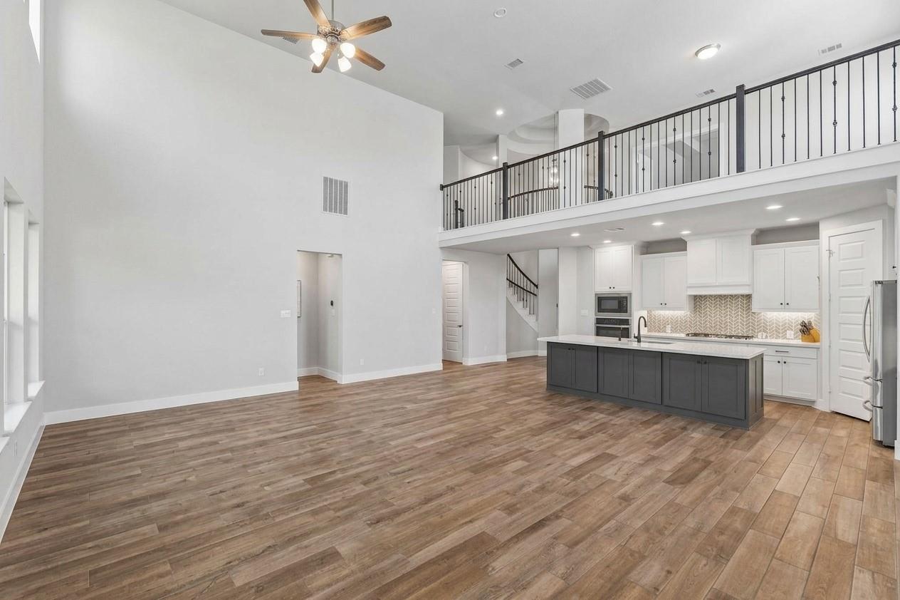 238 Brewer St Property Photo 9