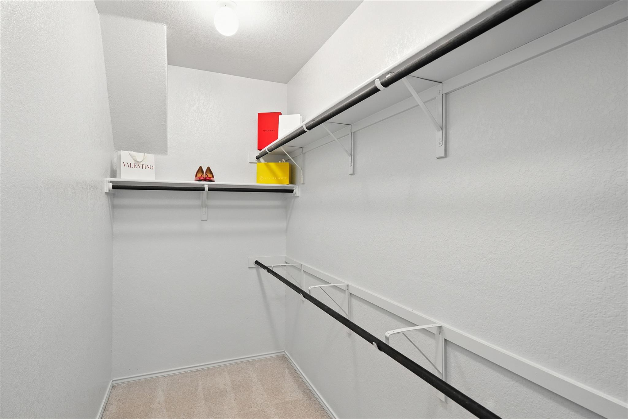 211 Brookside St Property Photo 16