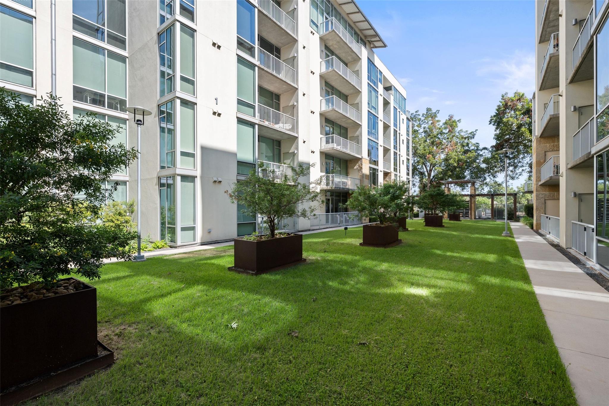 1600 Barton Springs Rd #1406 Property Photo 38