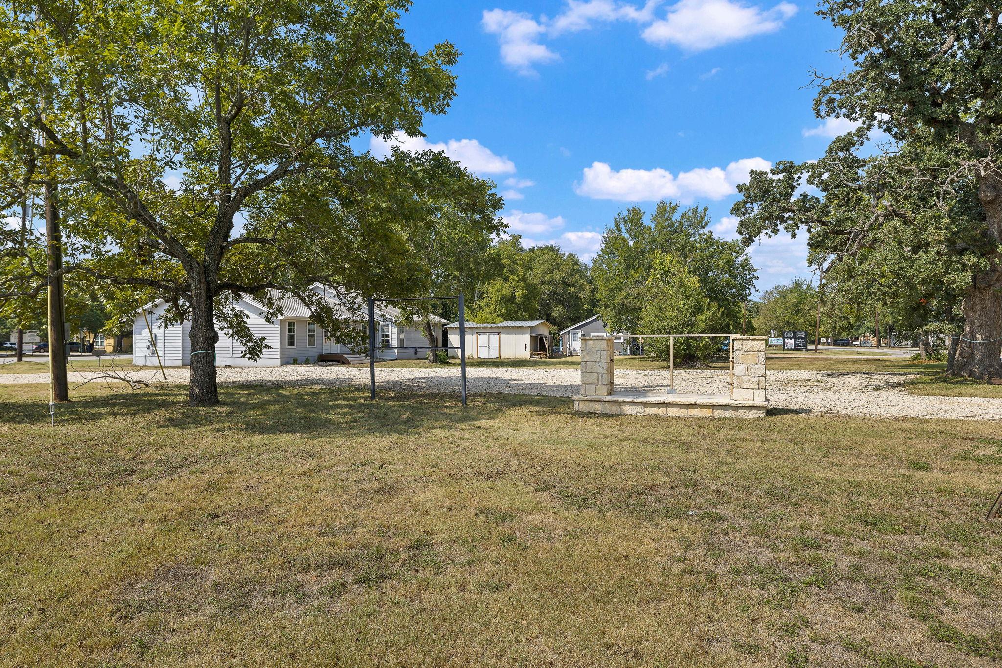 205 E Myrtle Ln Property Photo 14