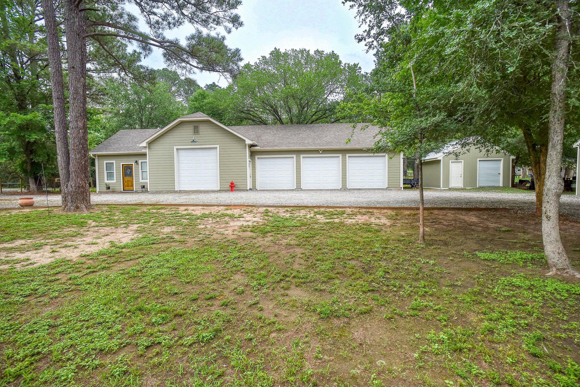 115 Mesquite Cv Property Photo 37