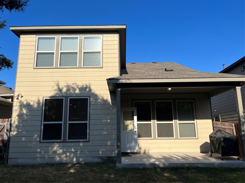9404 Privet Dr Property Photo 4
