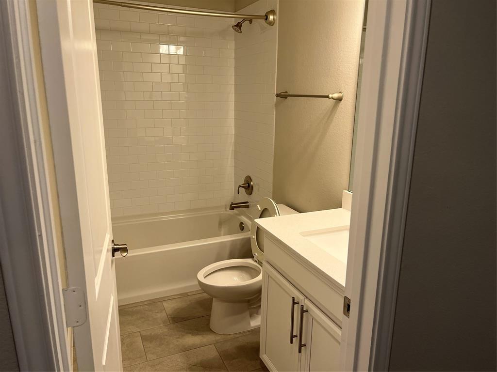 9404 Privet Dr Property Photo 12