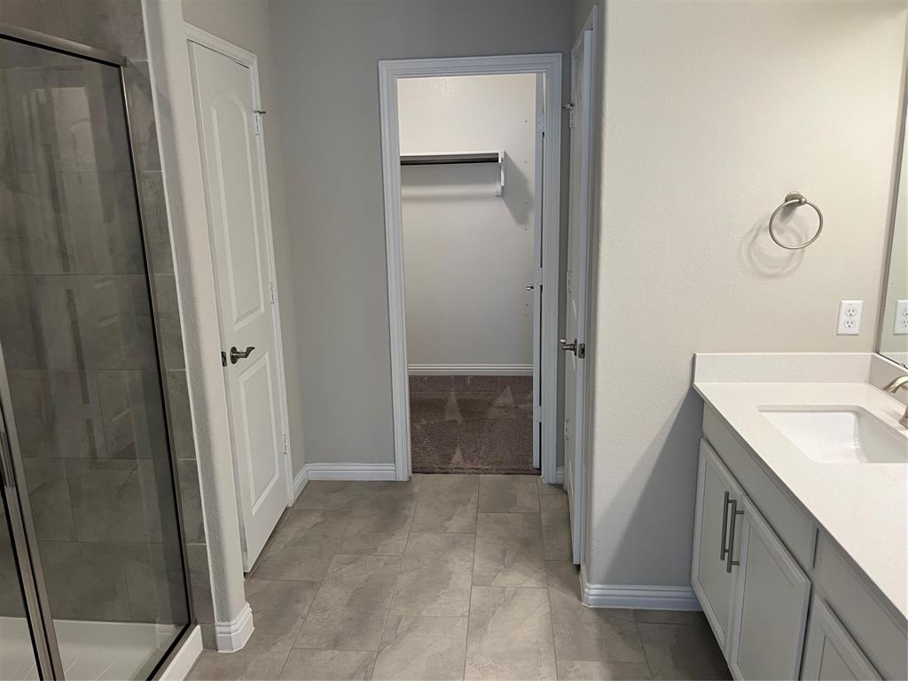9404 Privet Dr Property Photo 14