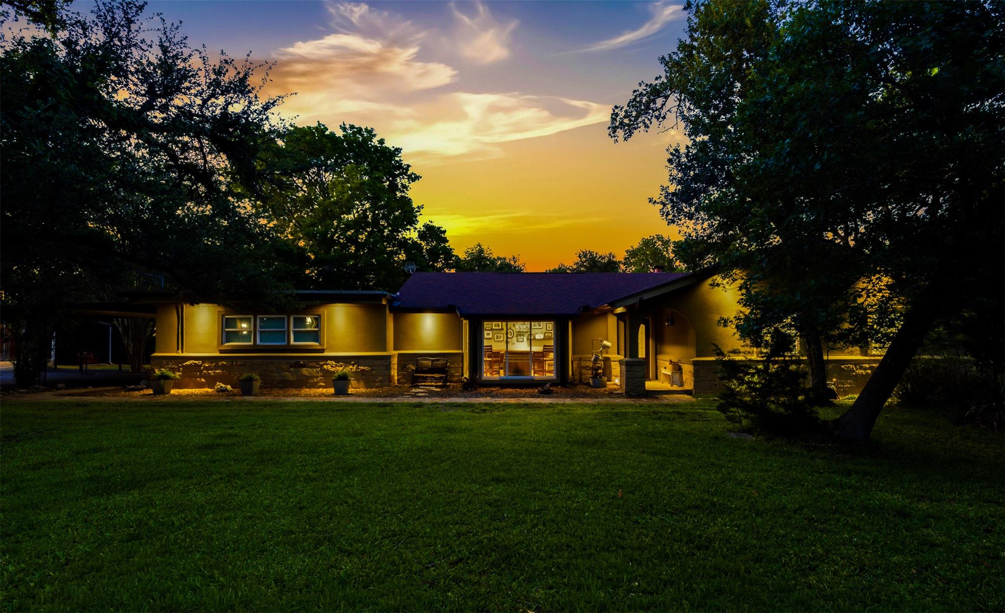 142 Woodland Trl Property Photo 2