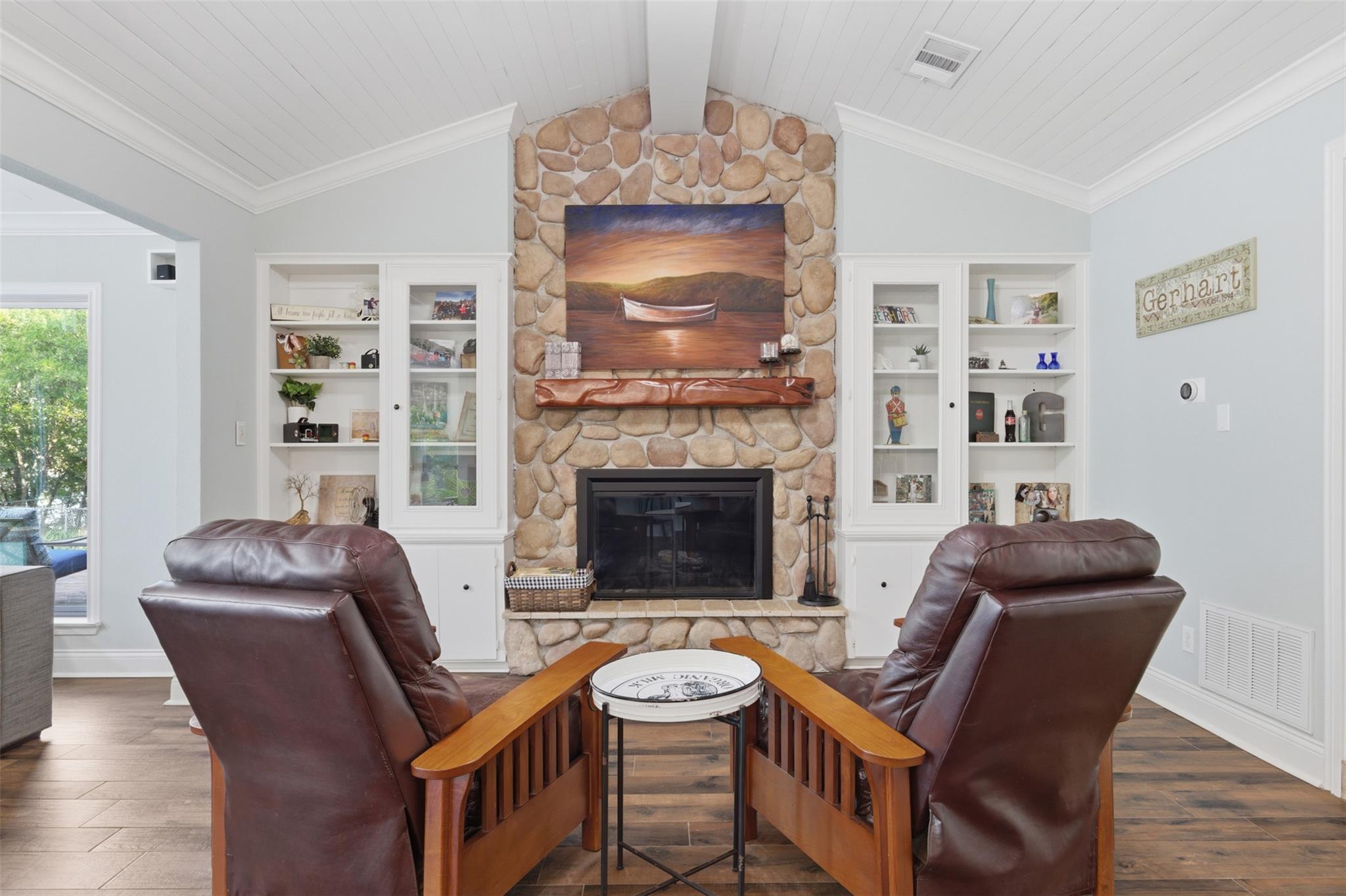 142 Woodland Trl Property Photo 6