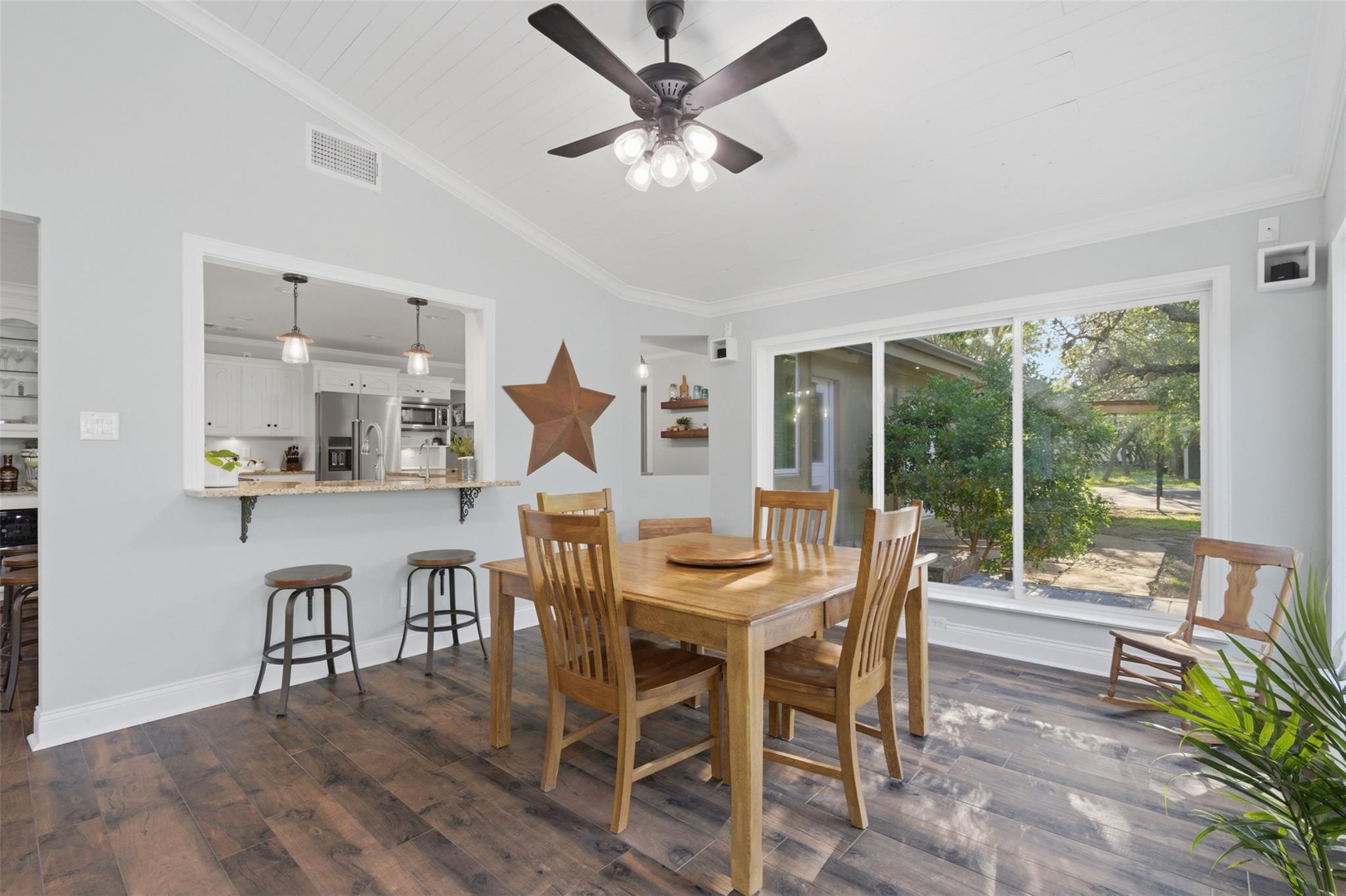 142 Woodland Trl Property Photo 8