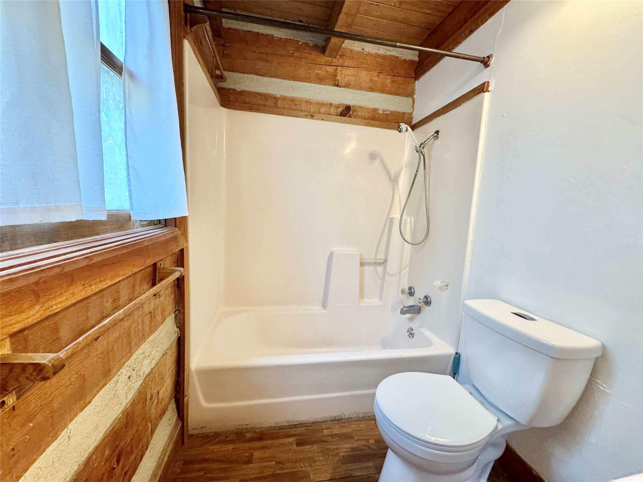122 Briar Forest Dr Property Photo 17