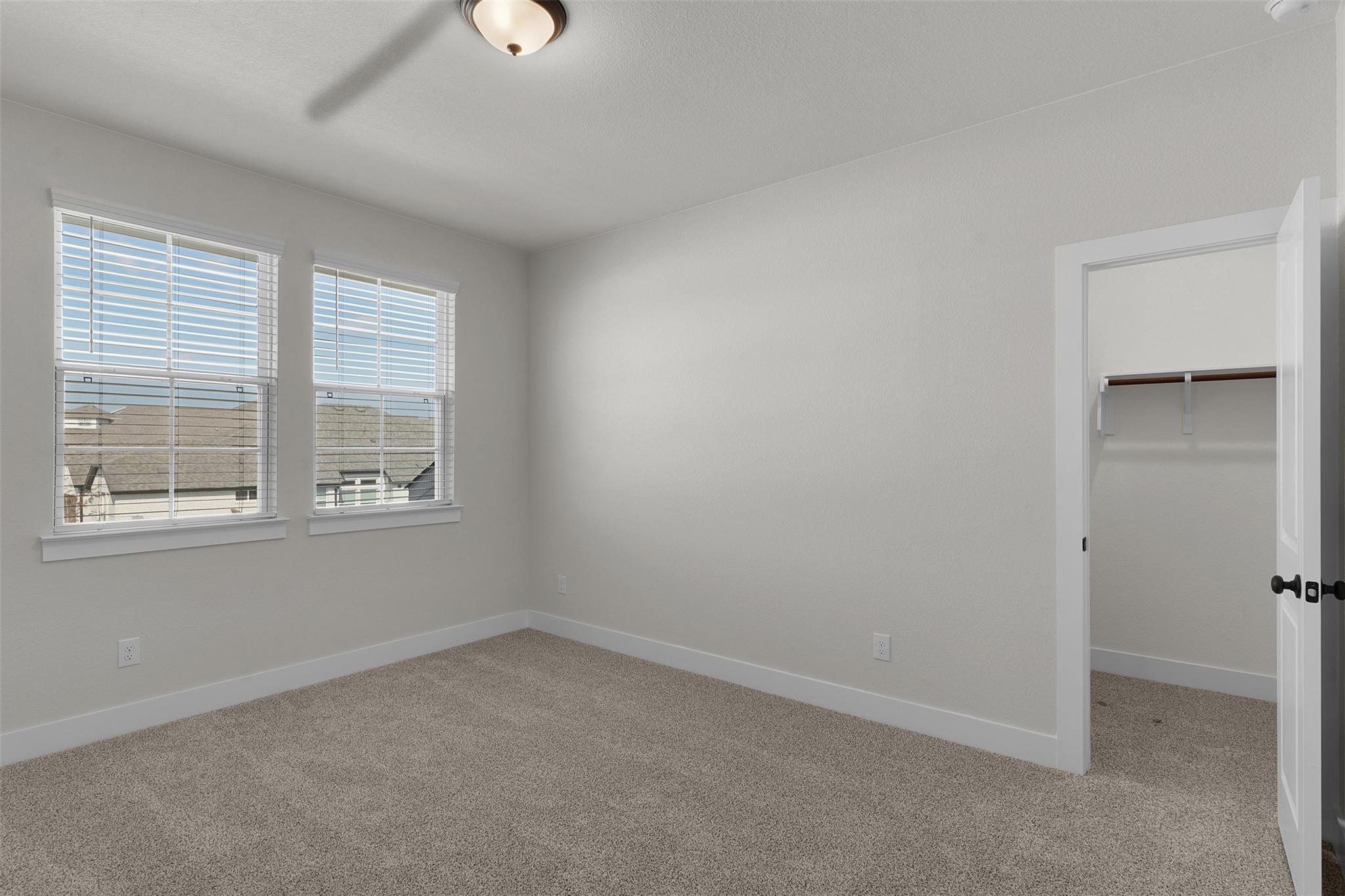1704 Willow Bean Dr Property Photo 23